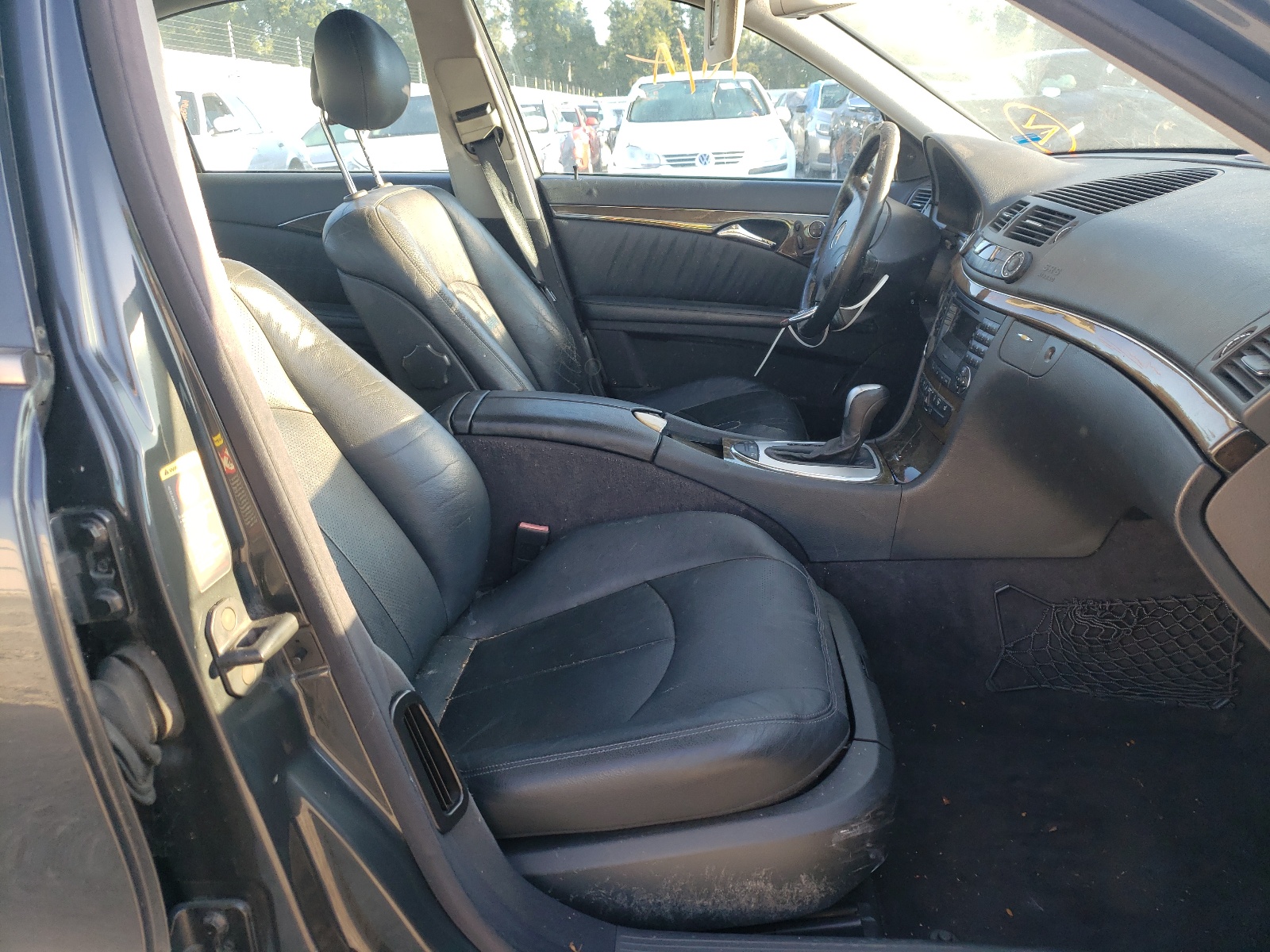 Photo 5 from auction – 2003 MERCEDES-BENZ E 500 with VIN WDBUF70J63A147468