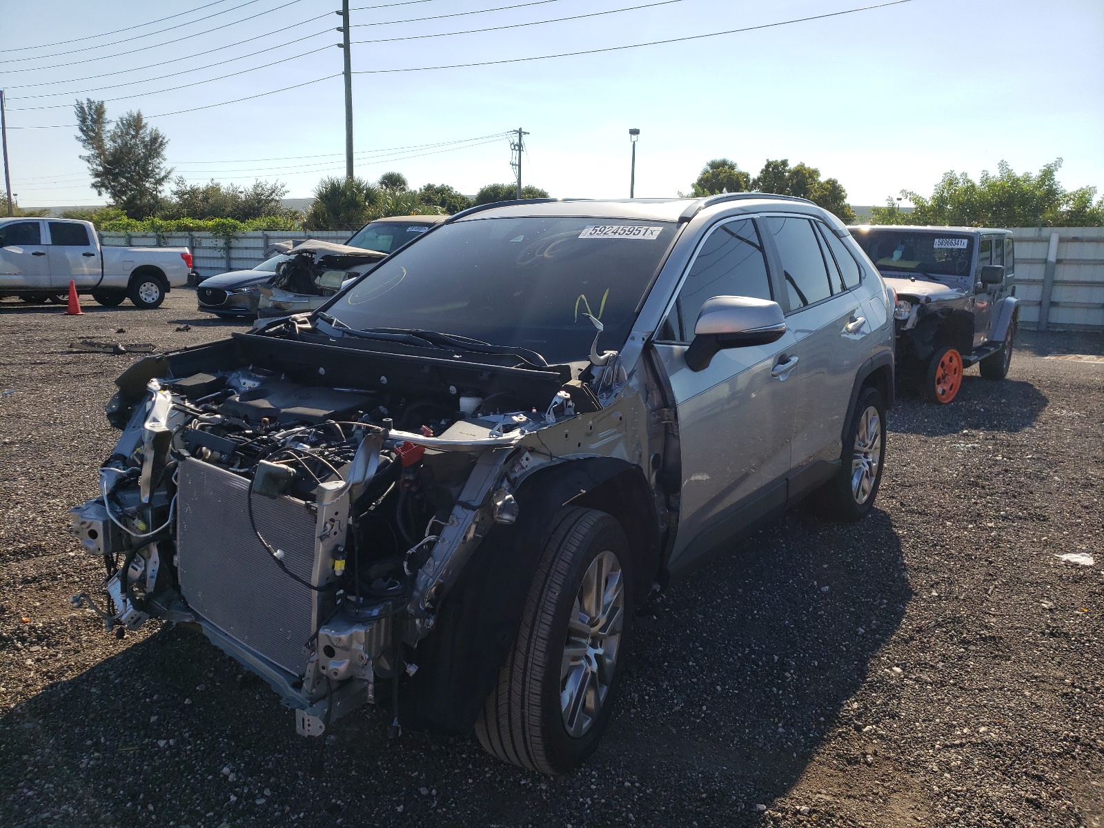Photo 2 from auction – 2021 TOYOTA RAV4 XLE P with VIN 2T3C1RFV8MC088283