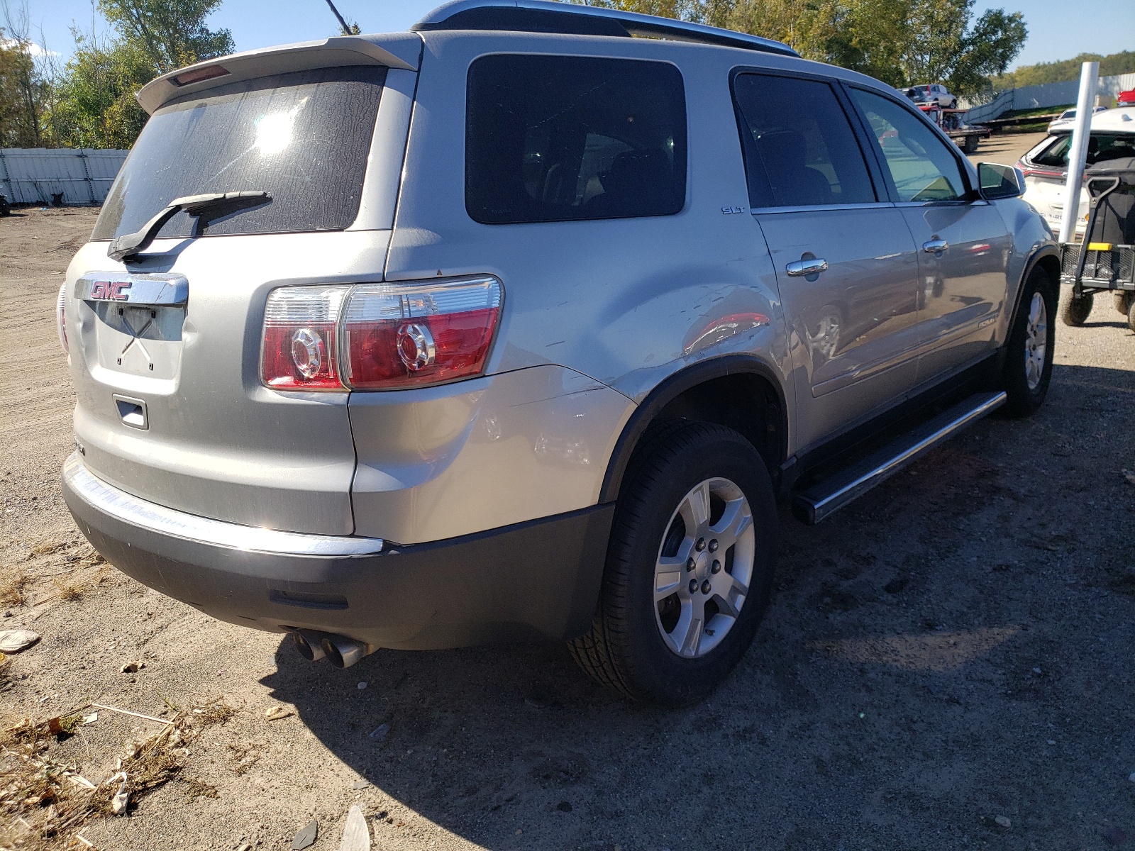 Photo 4 from auction – 2008 GMC ACADIA SLT with VIN 1GKER23708J238229