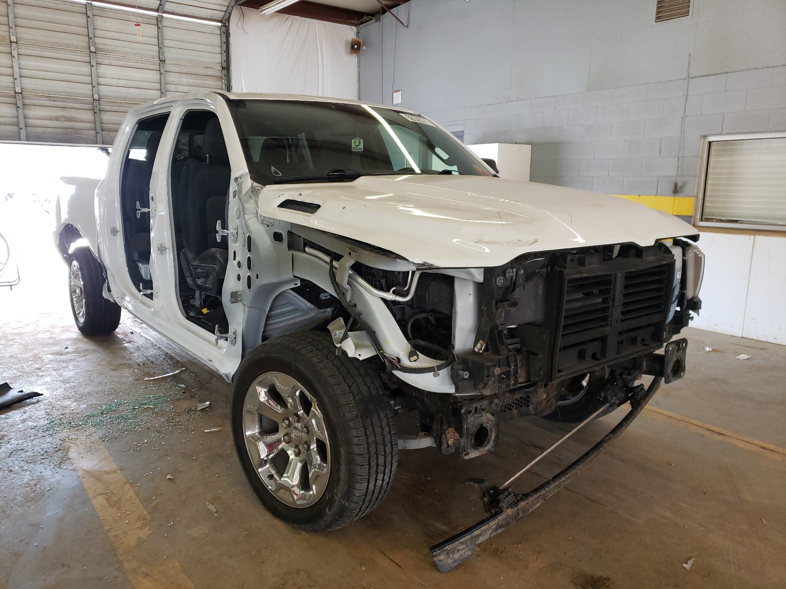 RAM 1500 BIG H 2019 with VIN 1C6RRFFG1KN695459 - Photo from auction