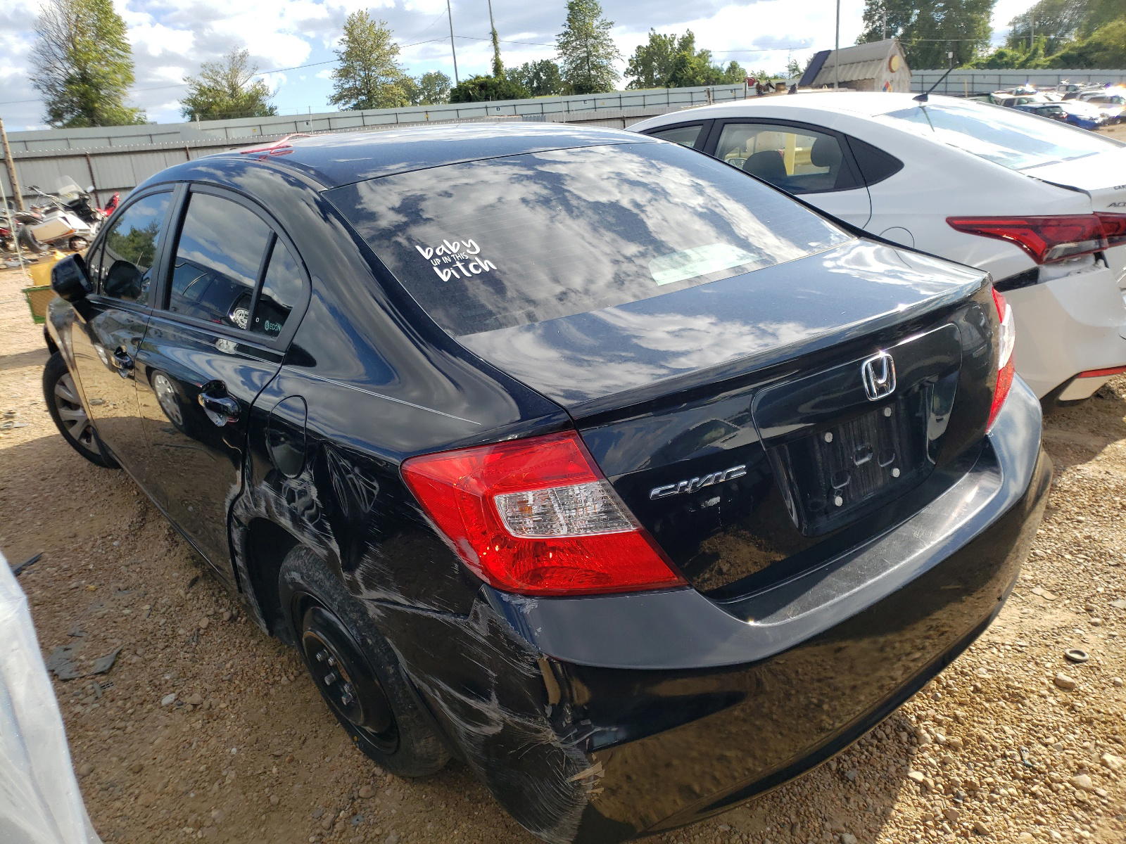 Photo 3 from auction – 2012 HONDA CIVIC LX with VIN 19XFB2F57CE051736