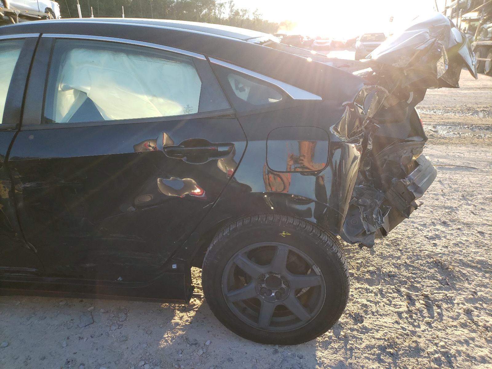 Photo 10 from auction – 2016 HONDA CIVIC LX with VIN 19XFC2E52GE032368