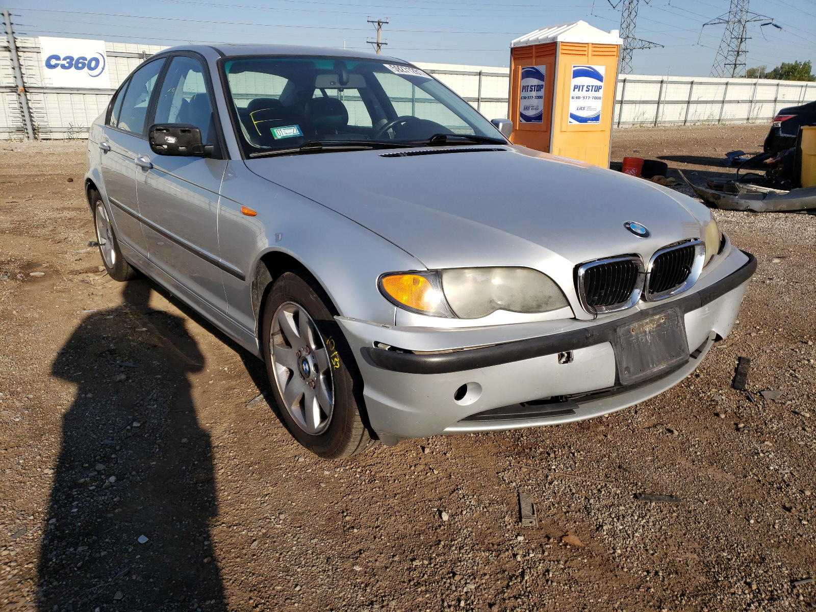 BMW 325 I 2002 with VIN WBAET37412NG80598 - Photo from auction
