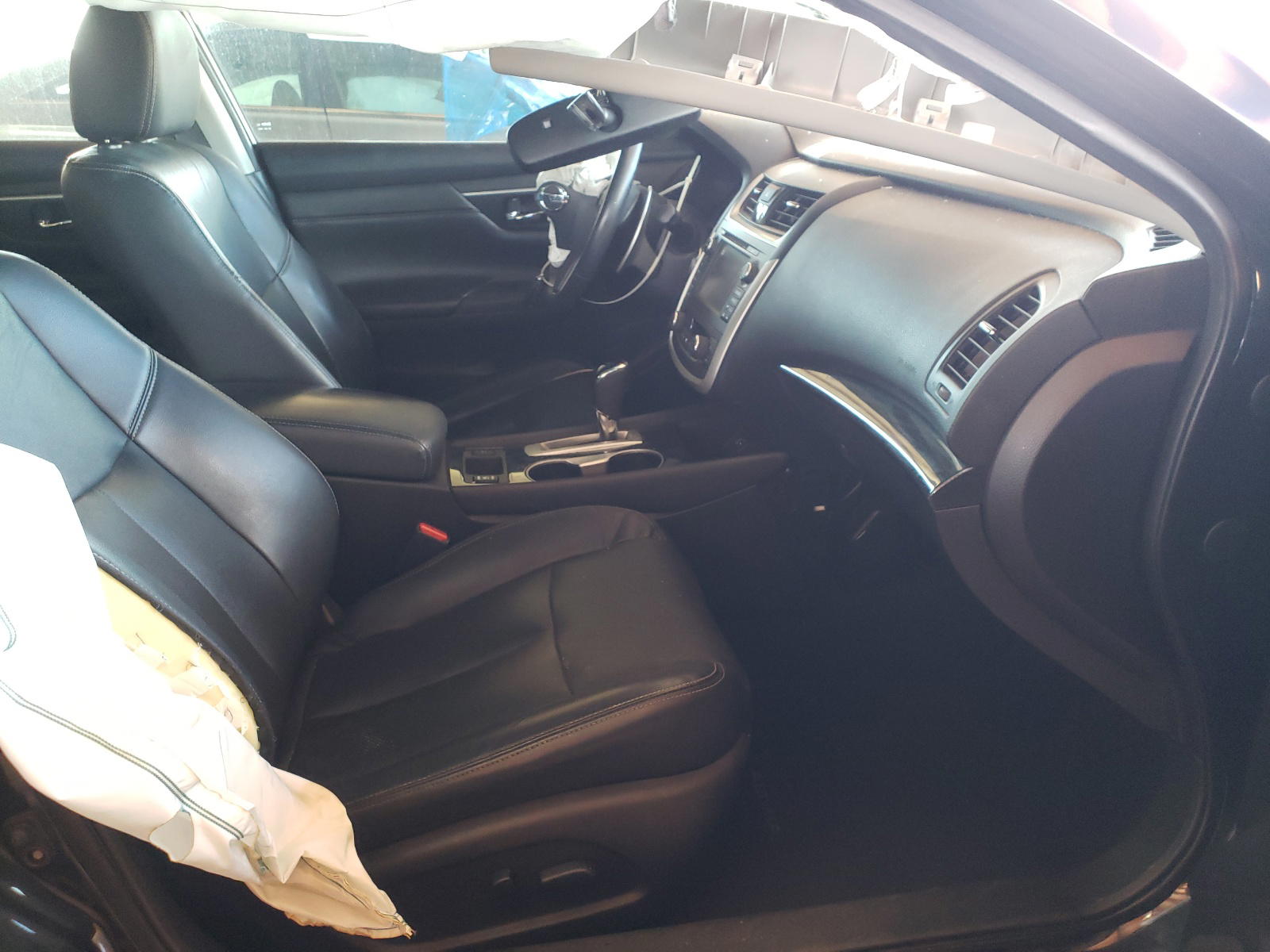 Photo 5 from auction – 2016 NISSAN ALTIMA 3.5 with VIN 1N4BL3AP1GC157256
