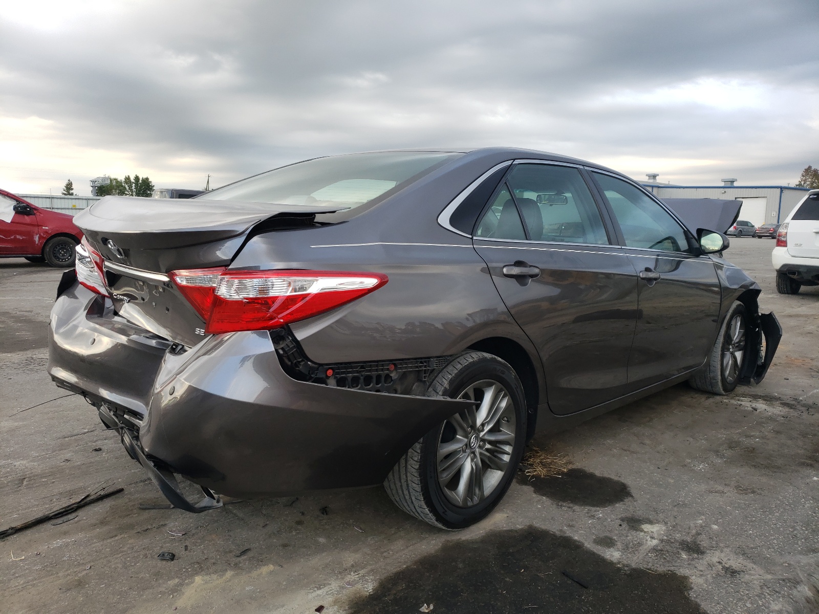 Photo 4 from auction – 2016 TOYOTA CAMRY LE with VIN 4T1BF1FK6GU216116