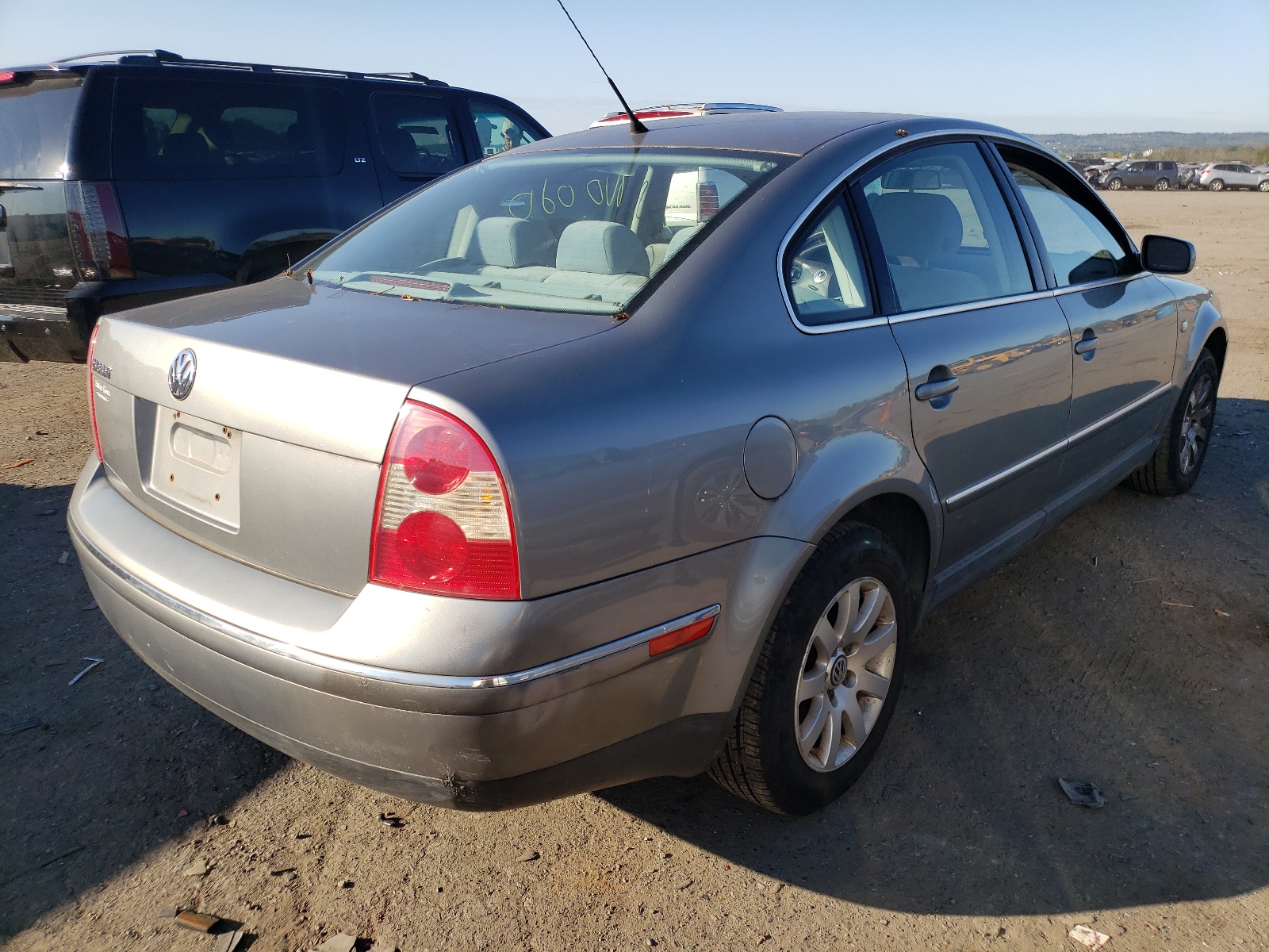 Photo 4 from auction – 2002 VOLKSWAGEN PASSAT GLS with VIN WVWPD63B12P442735