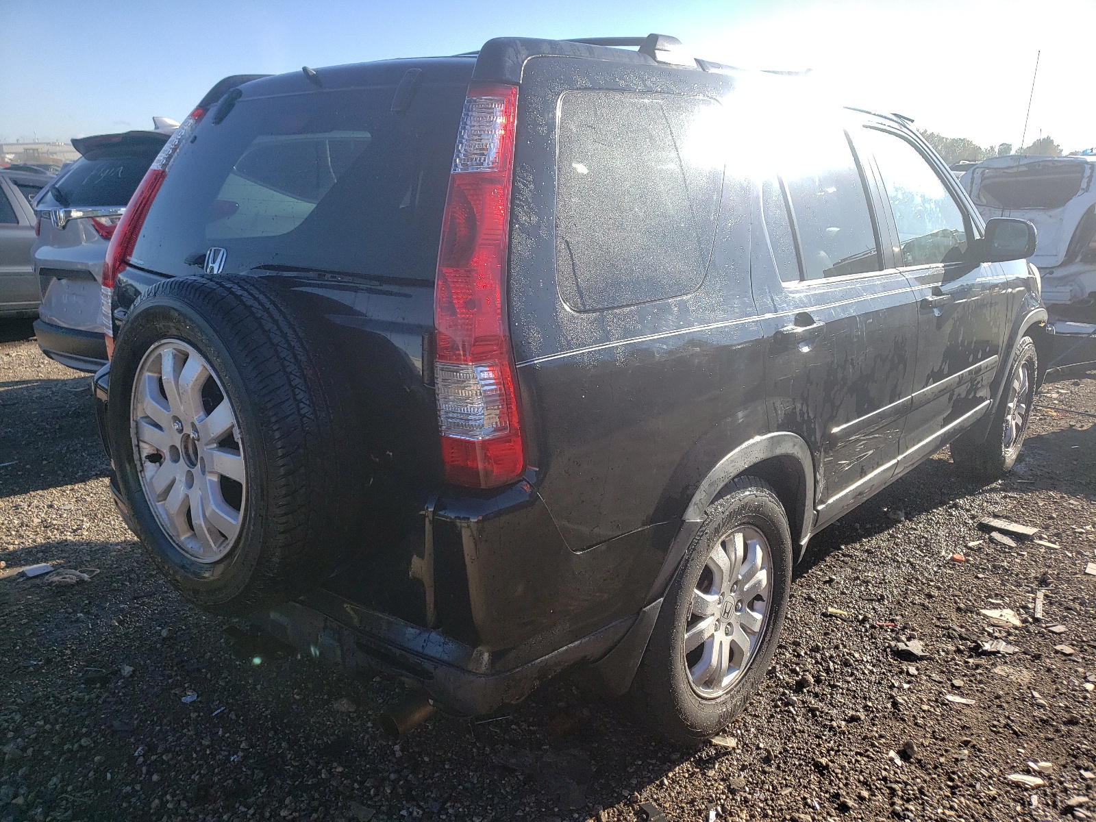 Photo 4 from auction – 2005 HONDA CR-V SE with VIN JHLRD789X5C031806