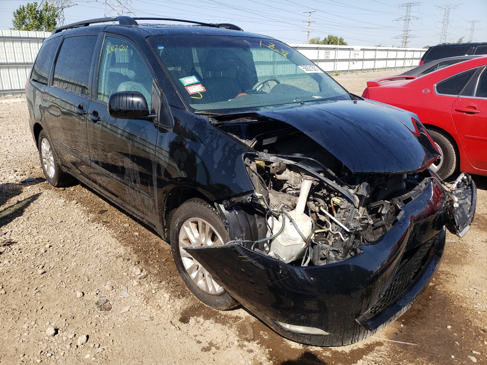 Photo 1 from auction – 2010 TOYOTA SIENNA XLE with VIN 5TDYK4CC2AS315570