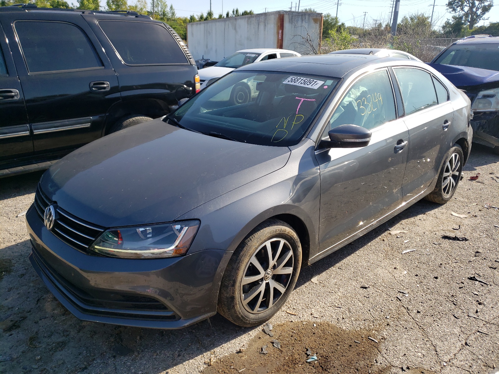 Photo 2 from auction – 2017 VOLKSWAGEN JETTA SE with VIN 3VWDB7AJXHM371684