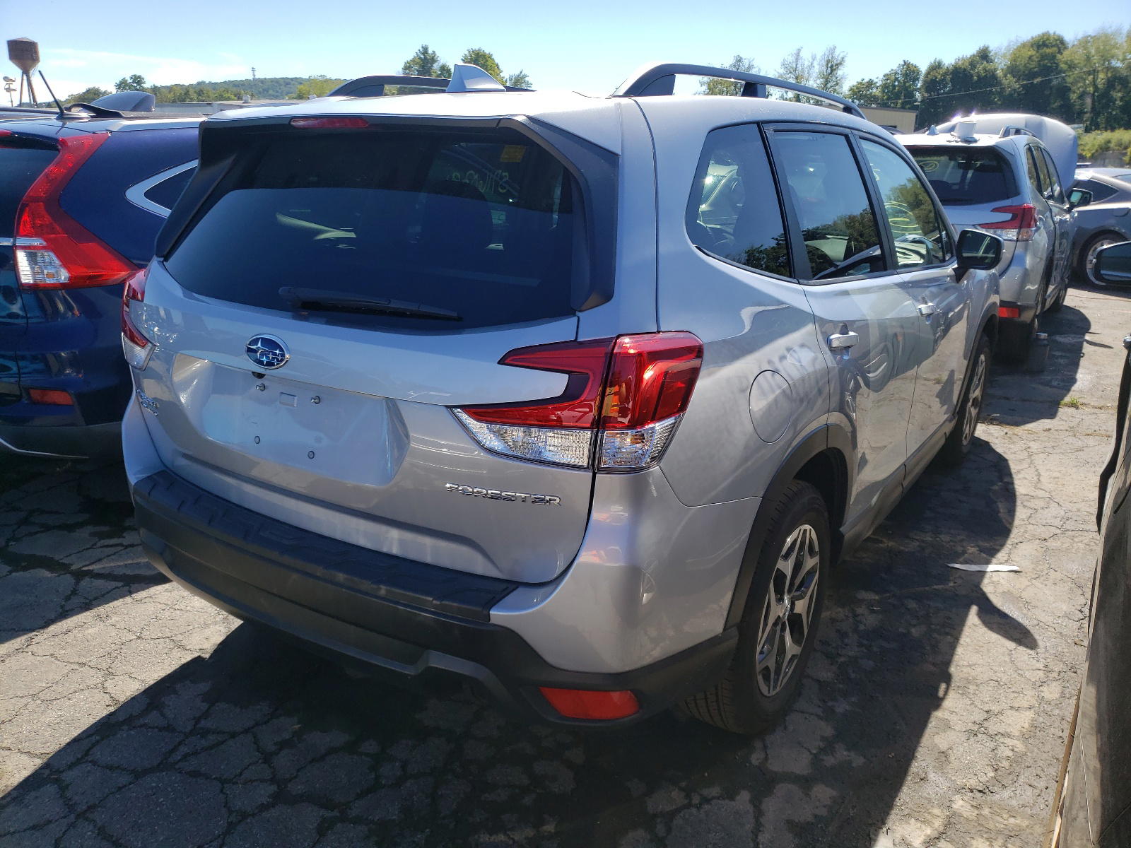 Photo 4 from auction – 2021 SUBARU FORESTER P with VIN JF2SKAFC0MH530701