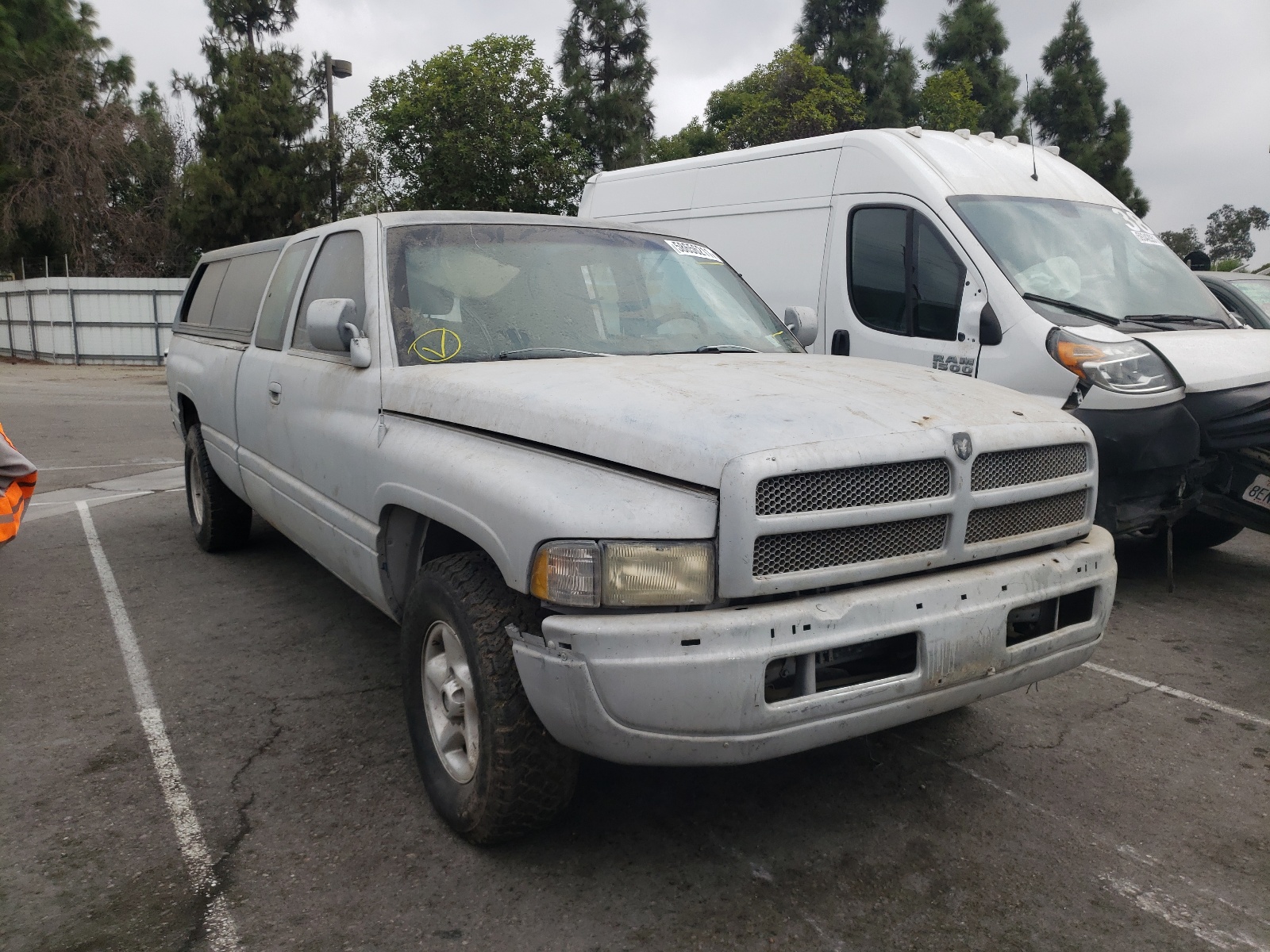 Photo 1 from auction – 1995 DODGE RAM 1500 with VIN 3B7HC13Y9SM171511