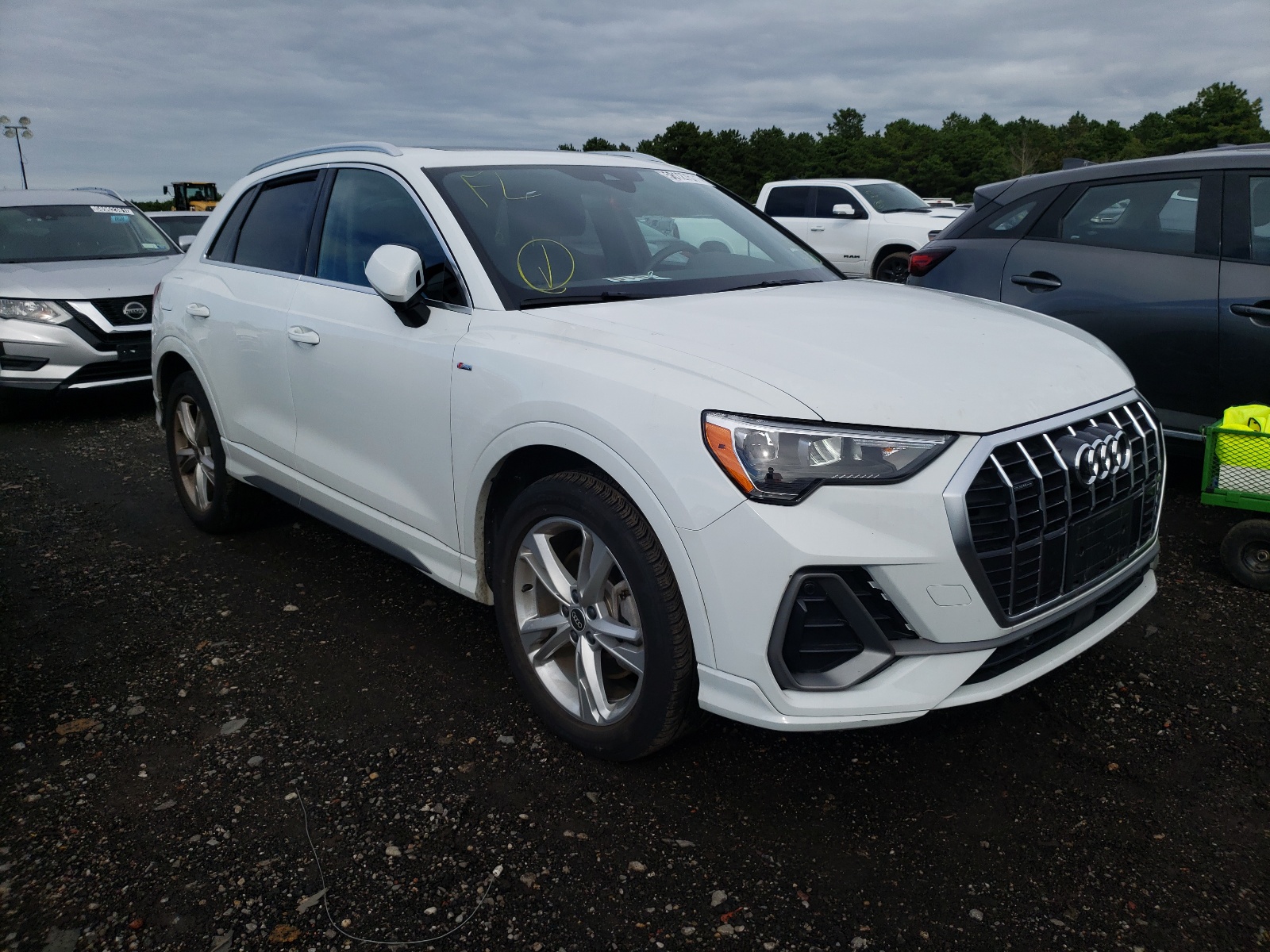 Photo 1 from auction – 2021 AUDI Q3 PREMIUM with VIN WA1DECF34M1023507