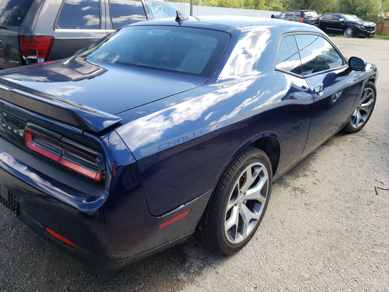 Photo 4 from auction – 2015 DODGE CHALLENGER with VIN 2C3CDZBG4FH914129