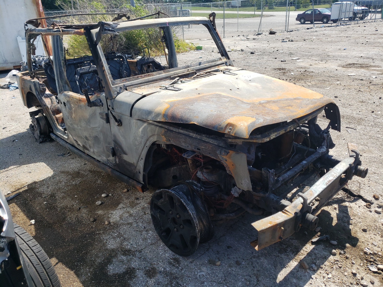 JEEP WRANGLER U 2015 with VIN 1C4BJWDGXFL640370 - Photo from auction