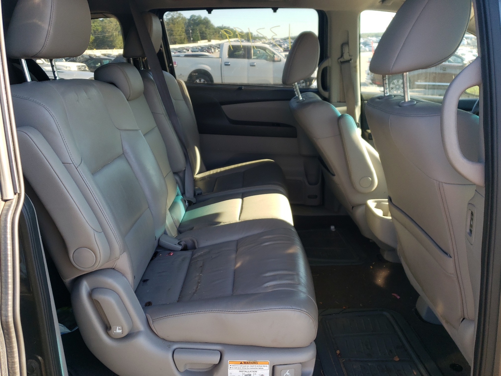 Photo 6 from auction – 2012 HONDA ODYSSEY EX with VIN 5FNRL5H68CB055936