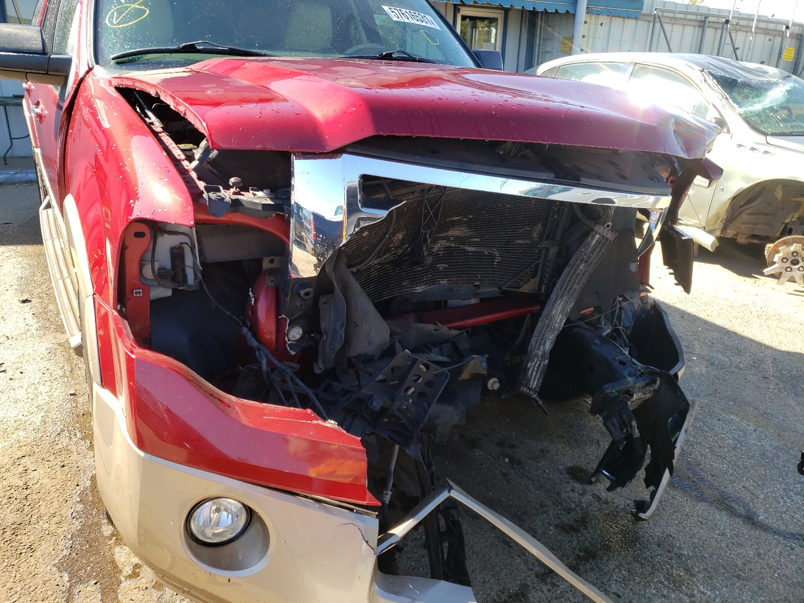 صورة رقم 9 من المزاد - 2014 FORD EXPEDITION مع VIN 1FMJK1J50EEF44566