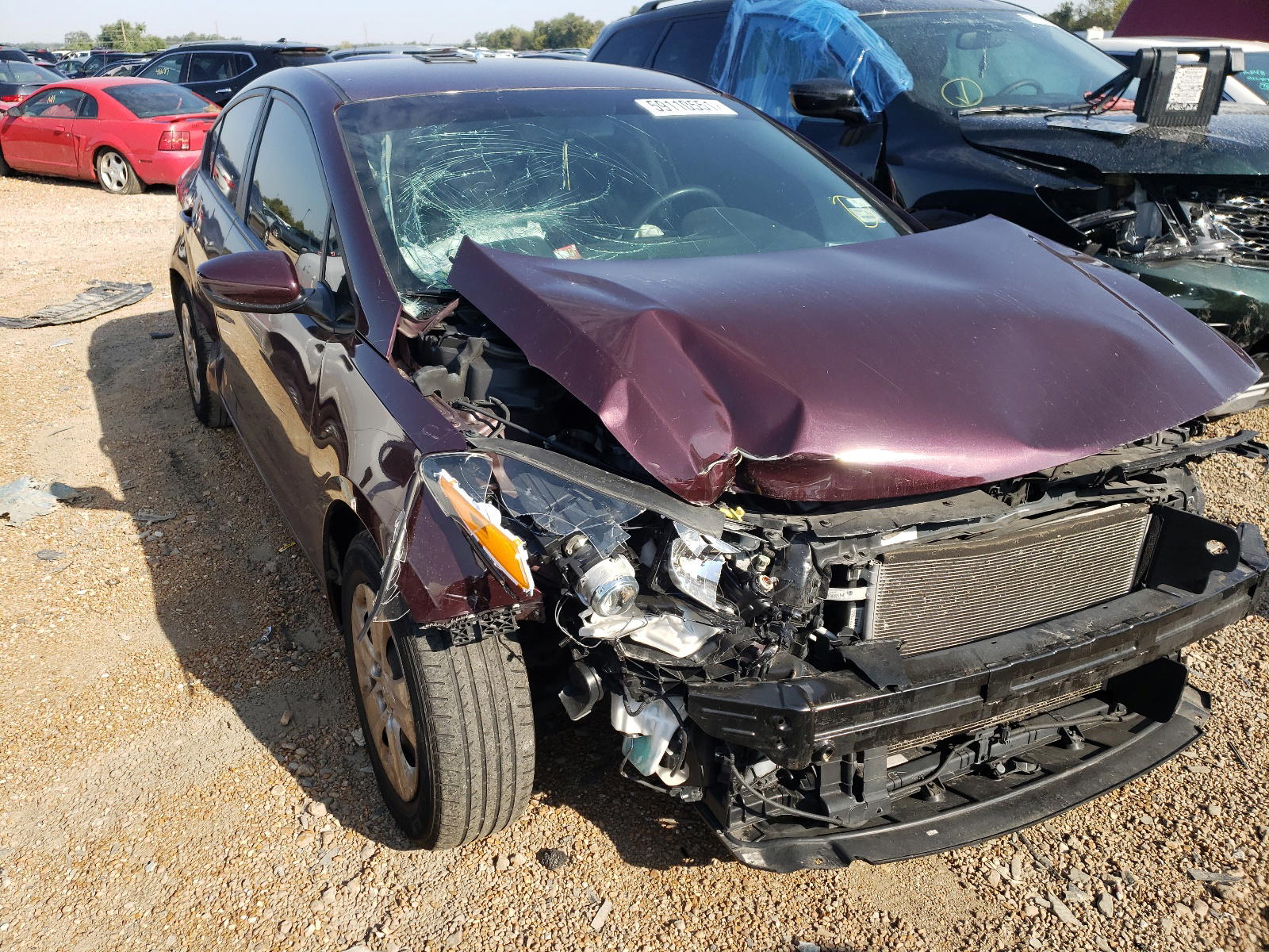 Photo 9 from auction – 2018 KIA FORTE with VIN 3KPFK4A79JE260381