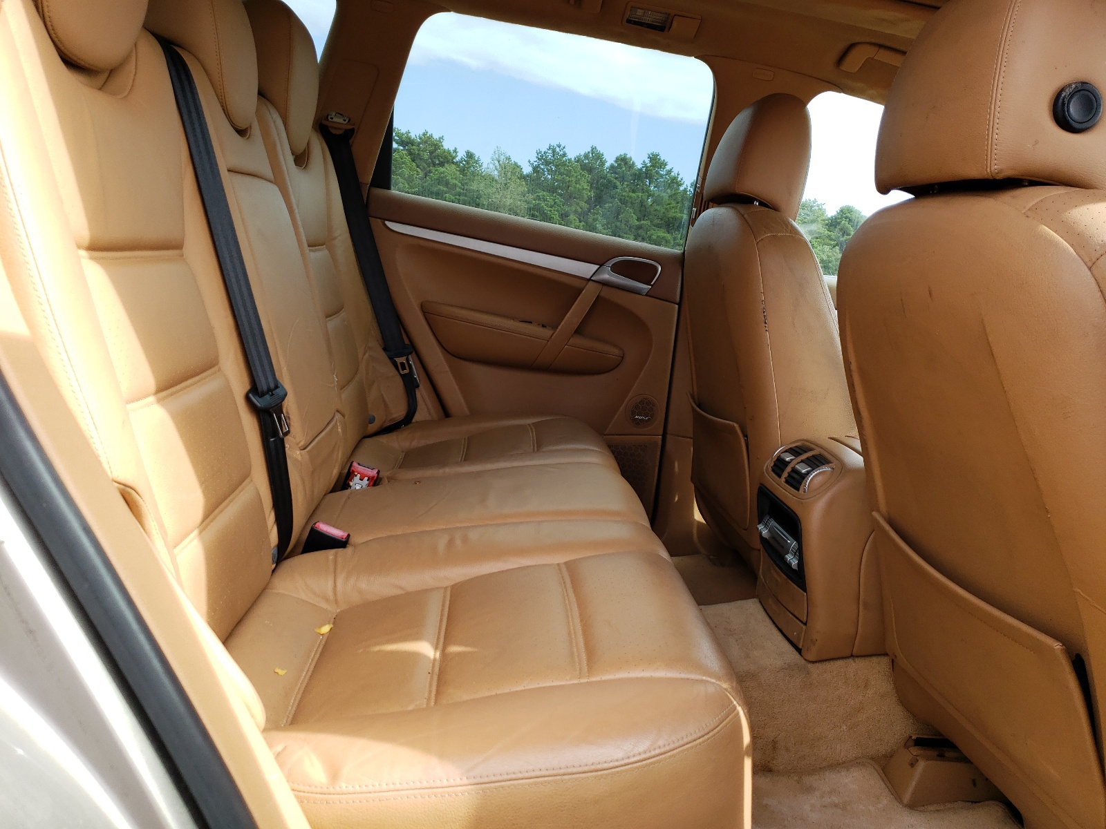Zdjęcie 6 z aukcji – 2004 PORSCHE CAYENNE S z VIN WP1AB29P24LA66224