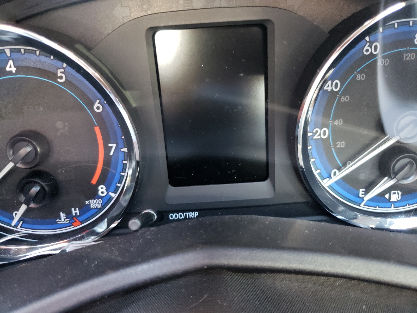 Photo 8 from auction – 2019 TOYOTA COROLLA L with VIN 2T1BURHE7KC153887