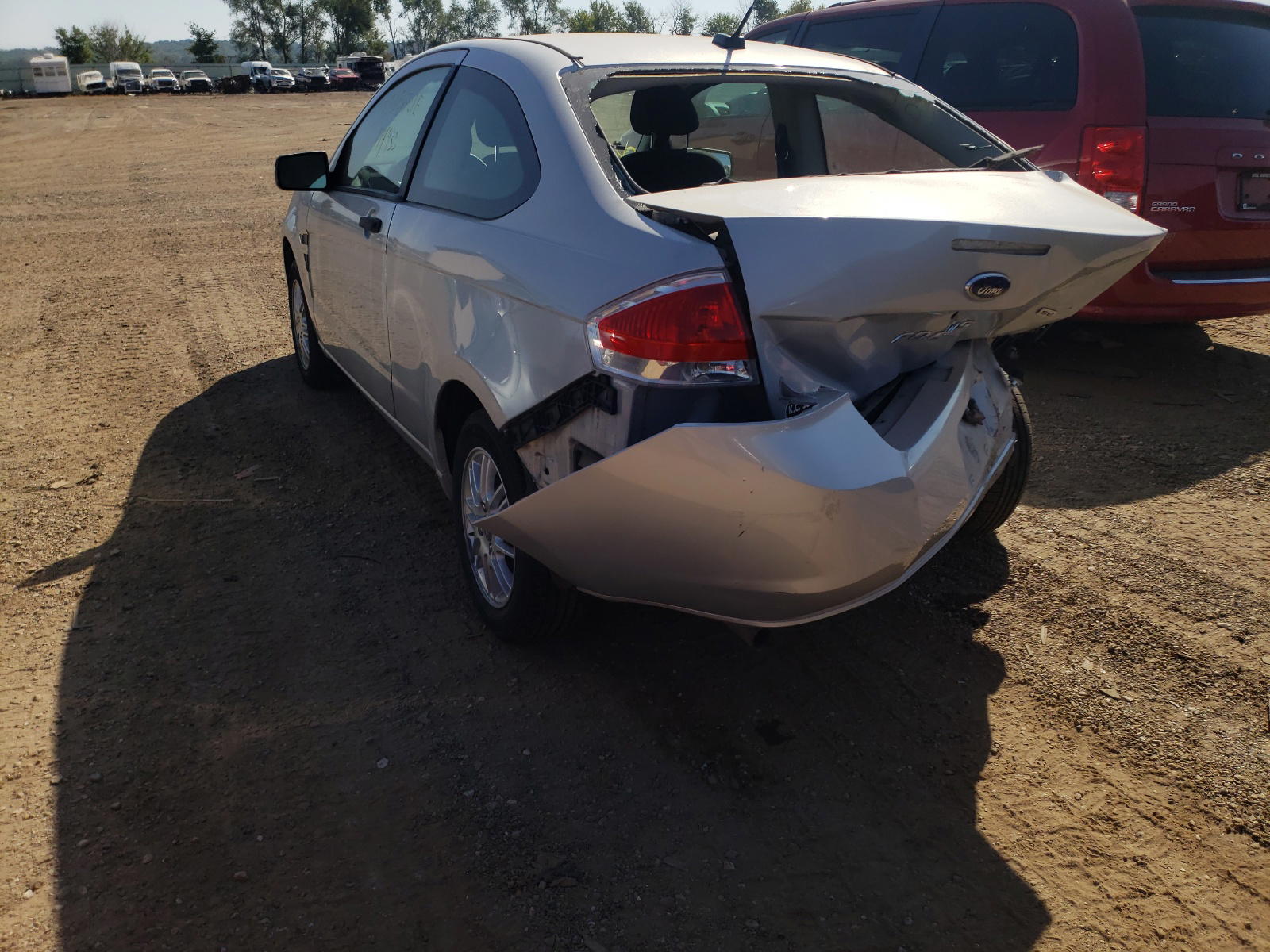 Photo 3 from auction – 2008 FORD FOCUS SE with VIN 1FAHP33N58W251537