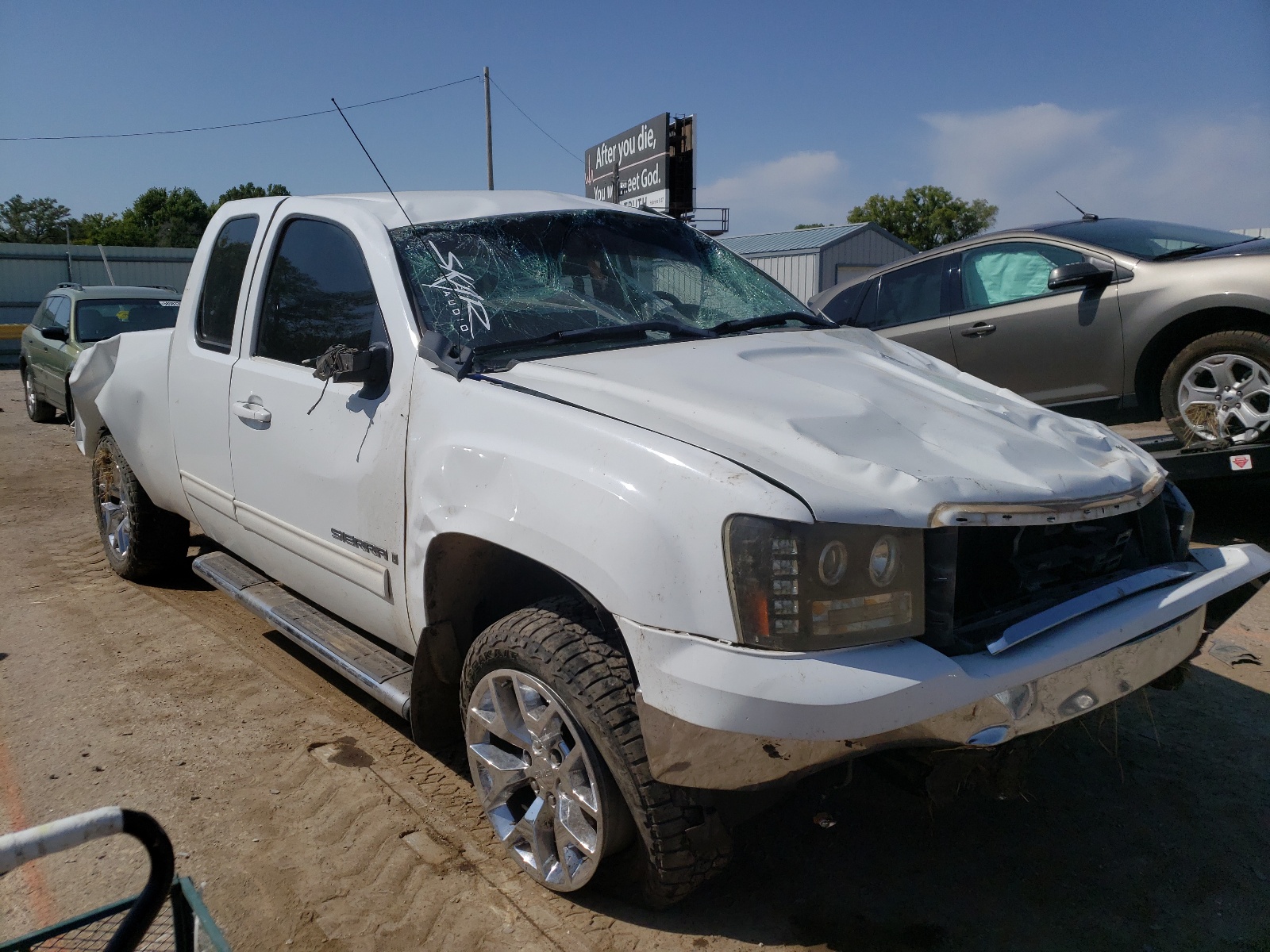GMC NEW SIERRA 2007 with VIN 1GTEK19J47Z638498 - Photo from auction
