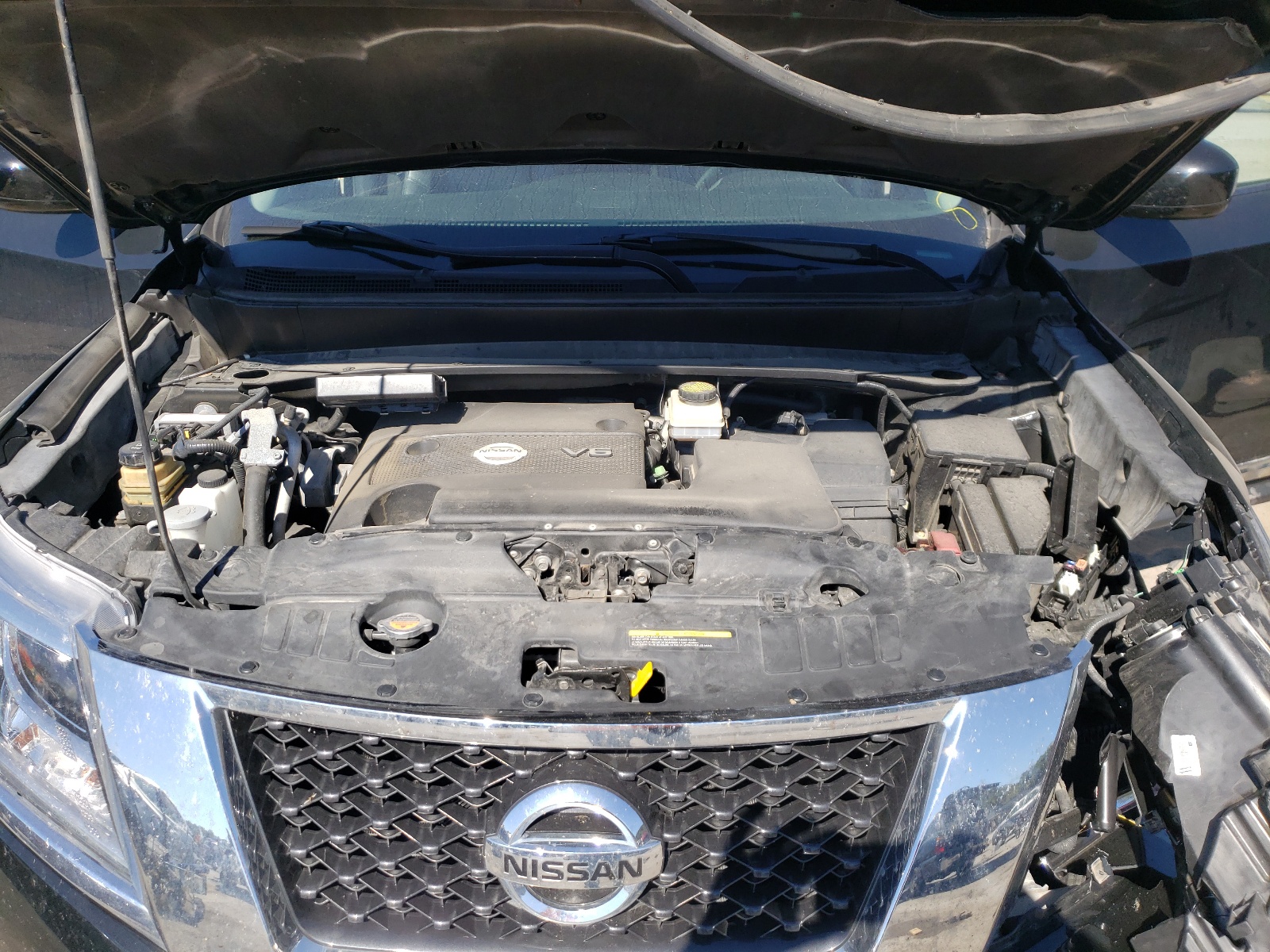 Photo 7 from auction – 2013 NISSAN PATHFINDER with VIN 5N1AR2MM0DC621337