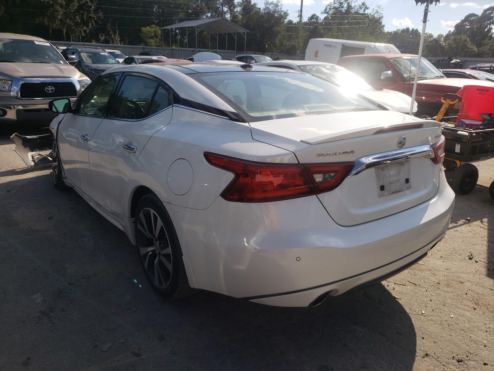 Photo 3 from auction – 2016 NISSAN MAXIMA 3.5 with VIN 1N4AA6AP6GC428752