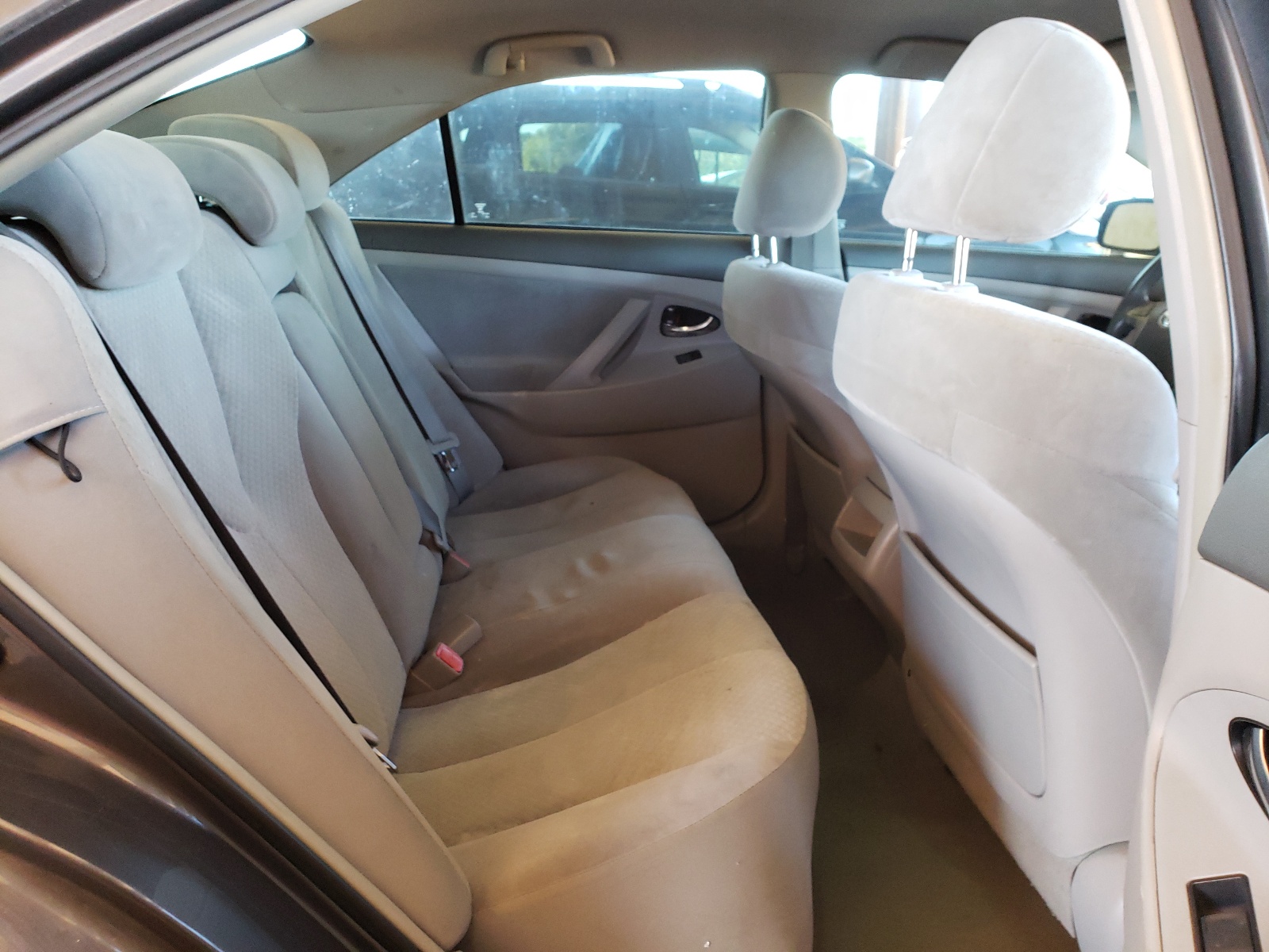 Photo 6 from auction – 2007 TOYOTA CAMRY CE with VIN 4T1BE46K47U515026