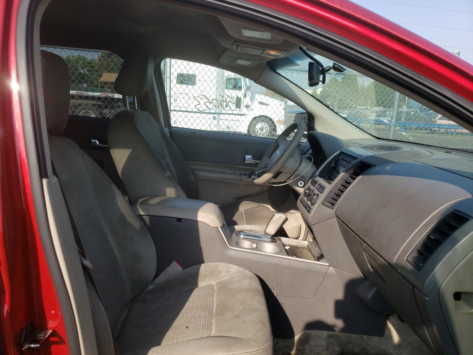 Photo 5 from auction – 2008 FORD EDGE SE with VIN 2FMDK46C18BB26152