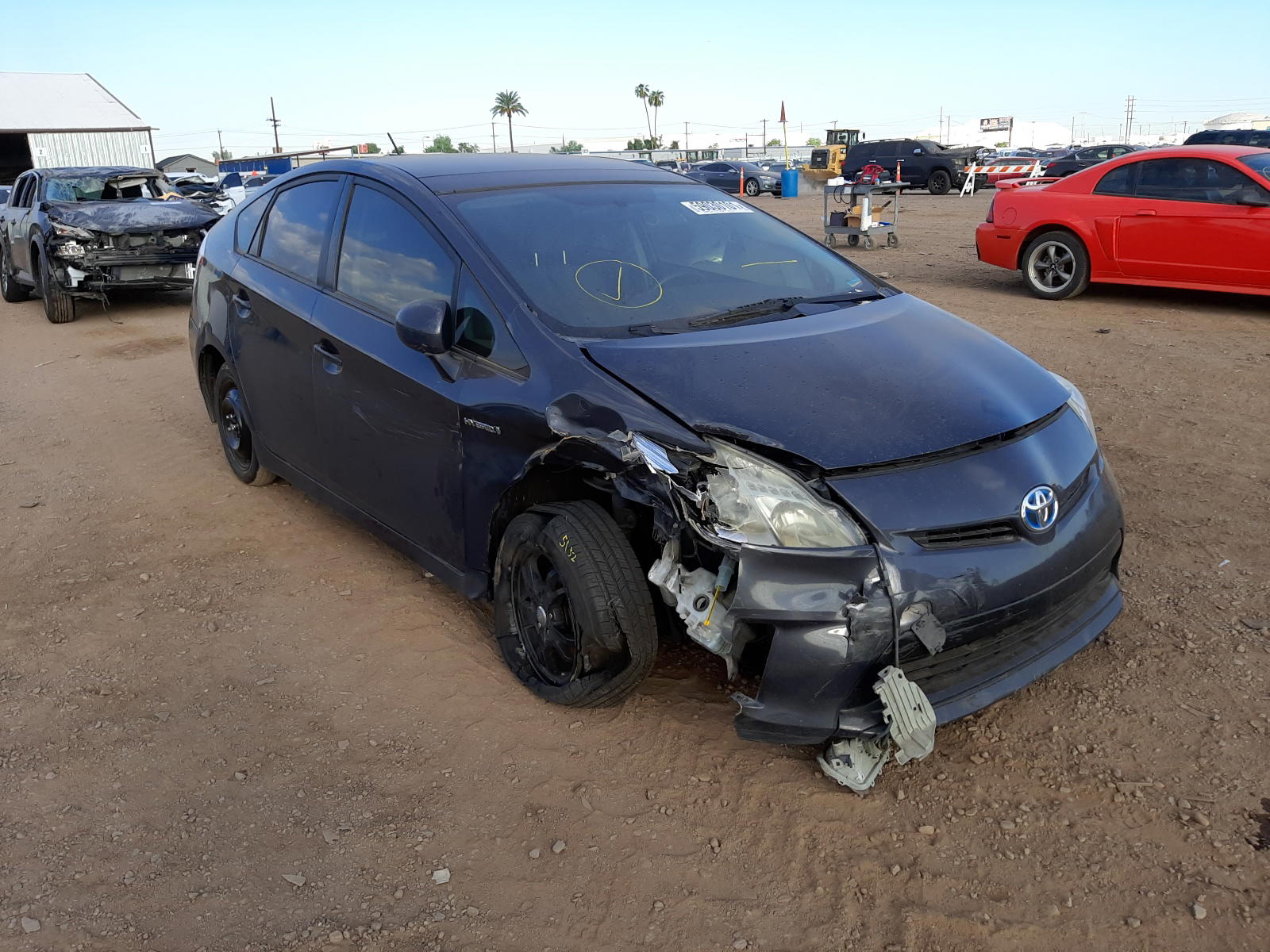 TOYOTA PRIUS 2014 with VIN JTDKN3DU9E1824928 - Photo from auction