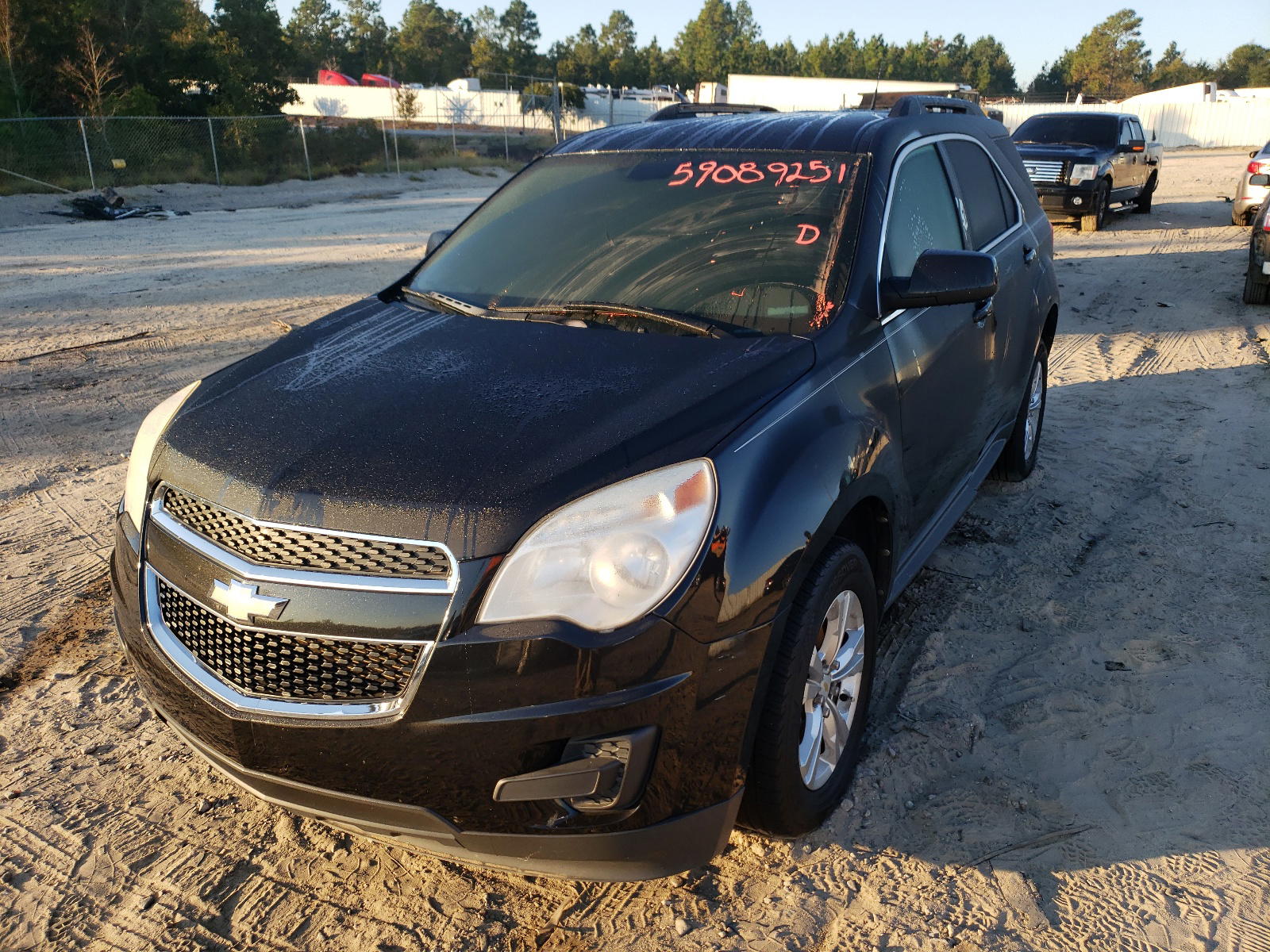 Photo 2 from auction – 2011 CHEVROLET EQUINOX LT with VIN 2CNALDEC0B6477829