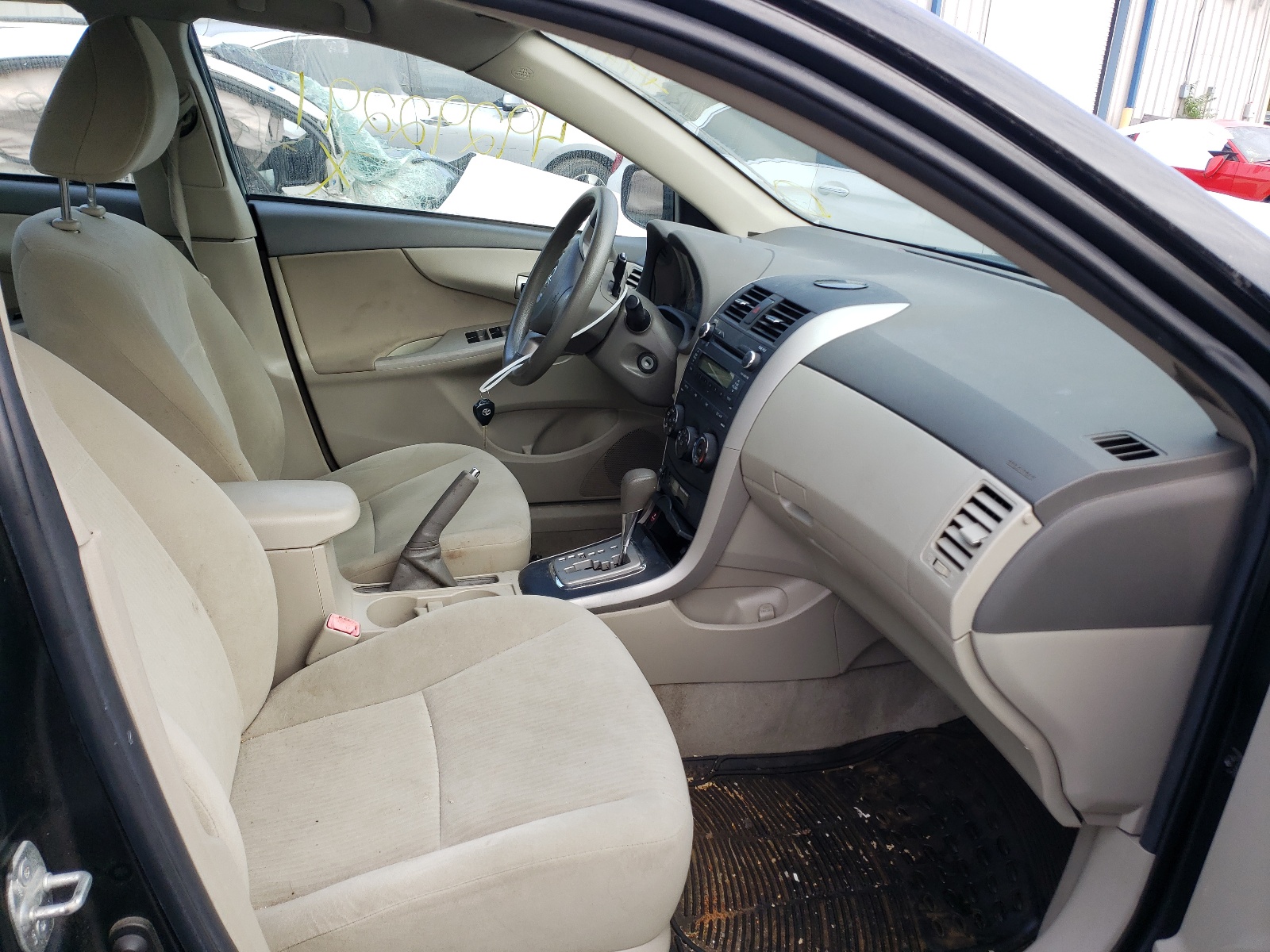 Фото 5 с аукциона – 2010 TOYOTA COROLLA BA с VIN 2T1BU4EE2AC308173