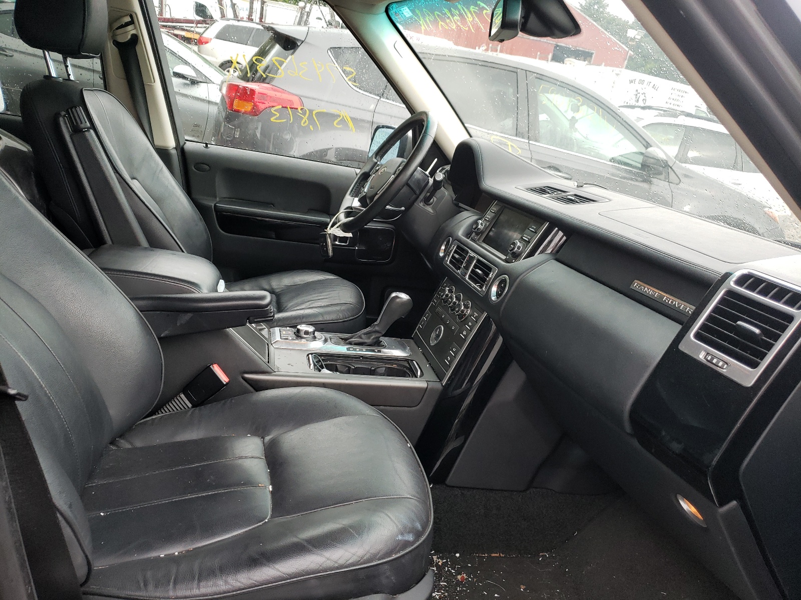 Zdjęcie 5 z aukcji – 2011 LAND ROVER RANGE ROVE z VIN SALME1D46BA344492