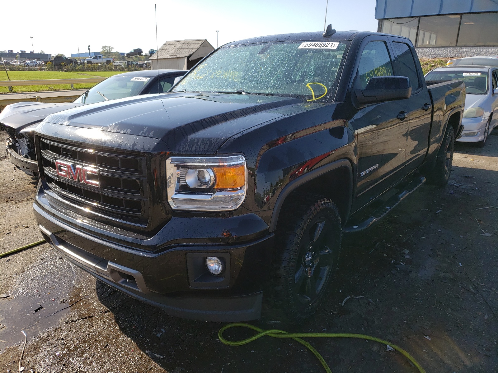 Zdjęcie 2 z aukcji – 2015 GMC SIERRA K15 z VIN 1GTV2TEC6FZ332663