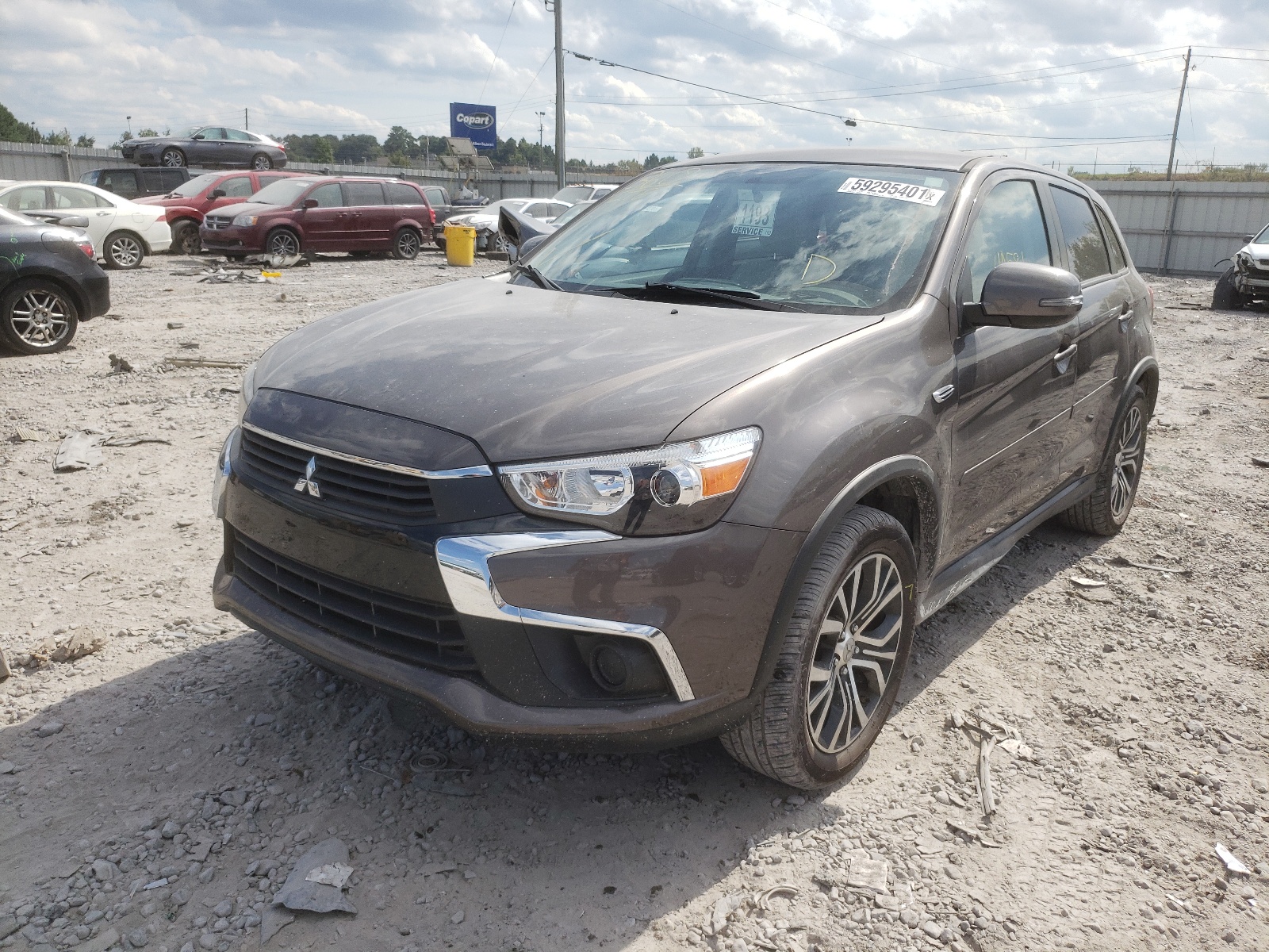 صورة رقم 2 من المزاد - 2017 MITSUBISHI OUTLANDER مع VIN JA4AP3AU4HZ016366