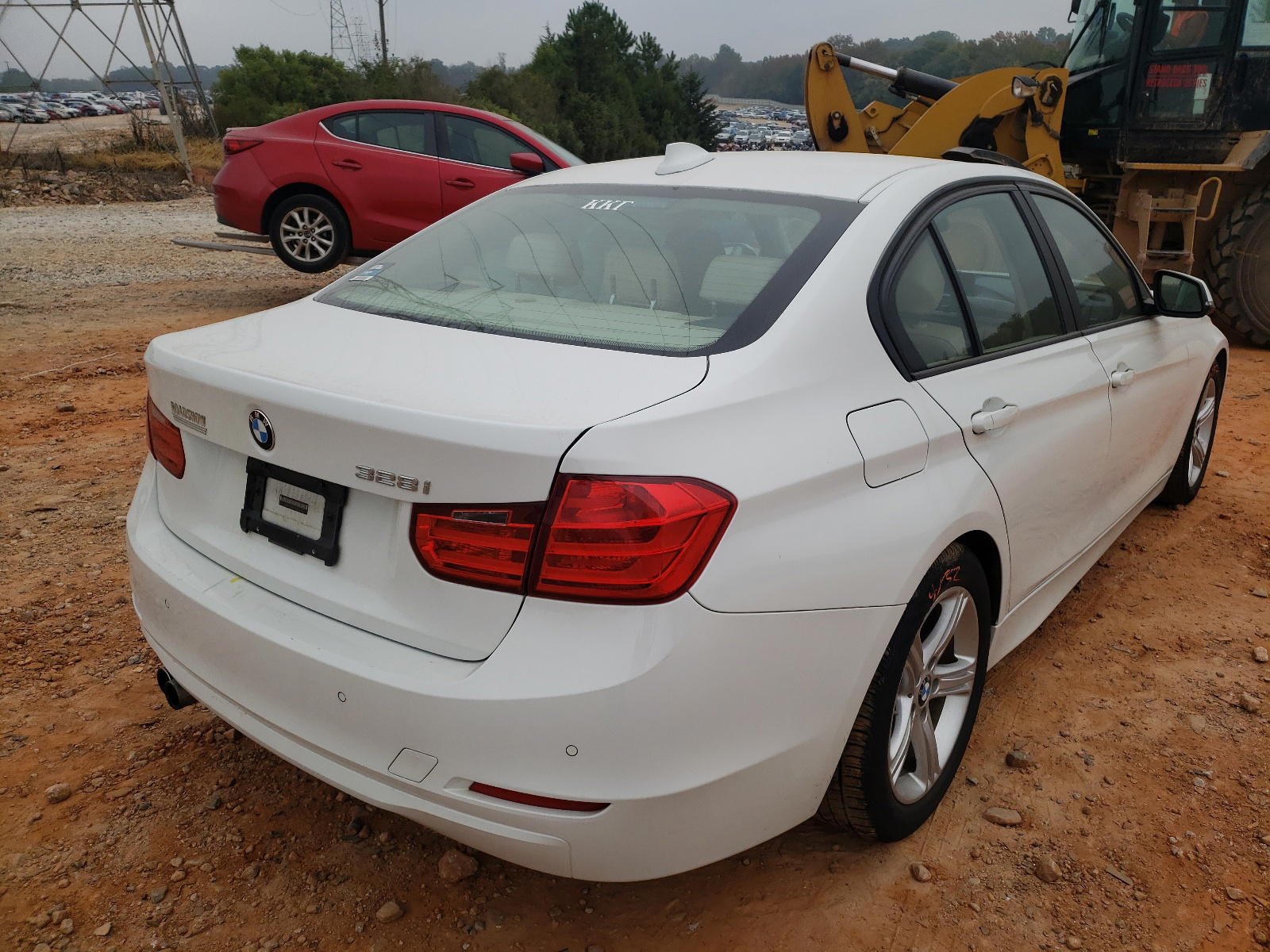 Photo 4 from auction – 2015 BMW 328 I with VIN WBA3A5G56FNS84817