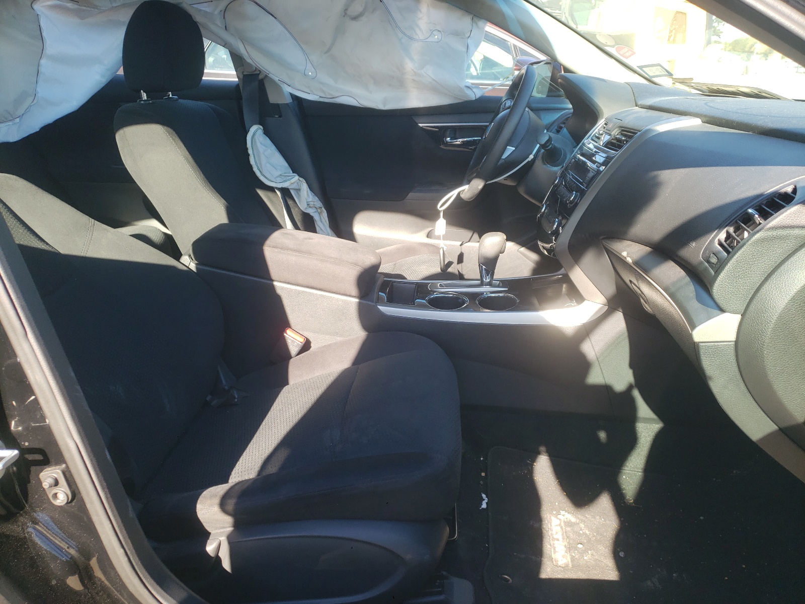 Photo 5 from auction – 2014 NISSAN ALTIMA 2.5 with VIN 1N4AL3AP2EN243723