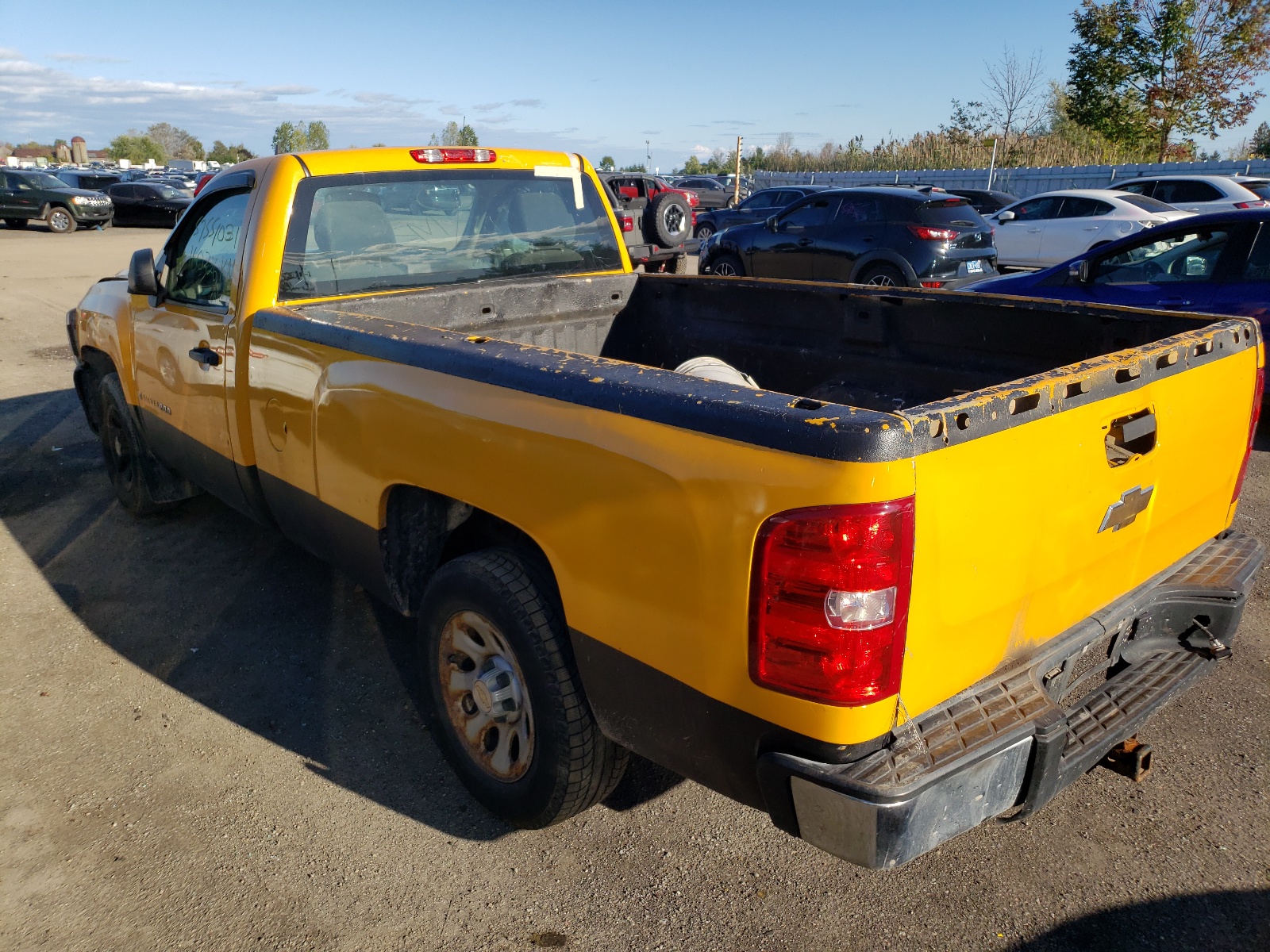 Photo 3 from auction – 2008 CHEVROLET SILVERADO with VIN 1GCEC14C48Z126988