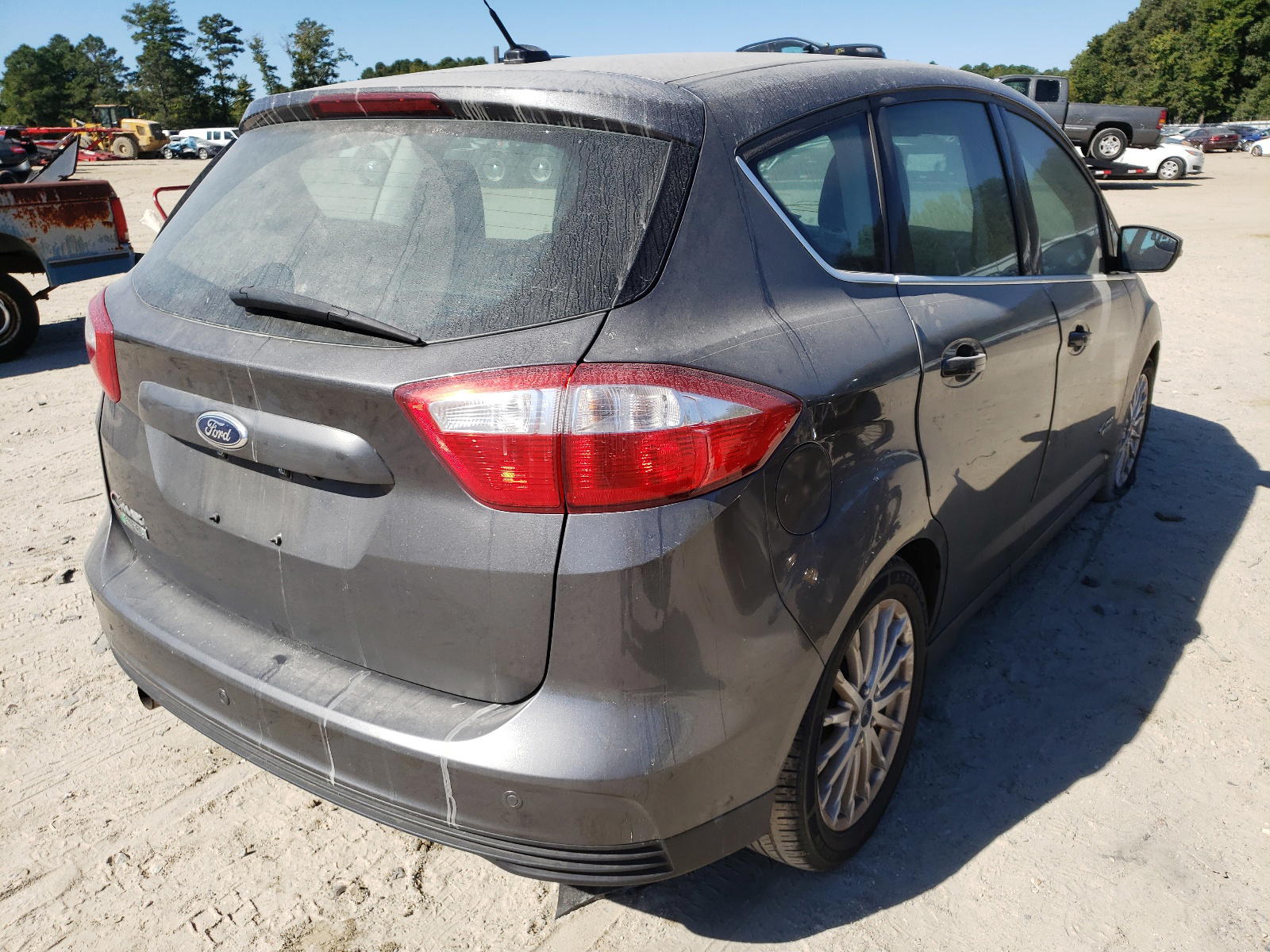 Photo 4 from auction – 2015 FORD C-MAX PREM with VIN 1FADP5CU0FL108527
