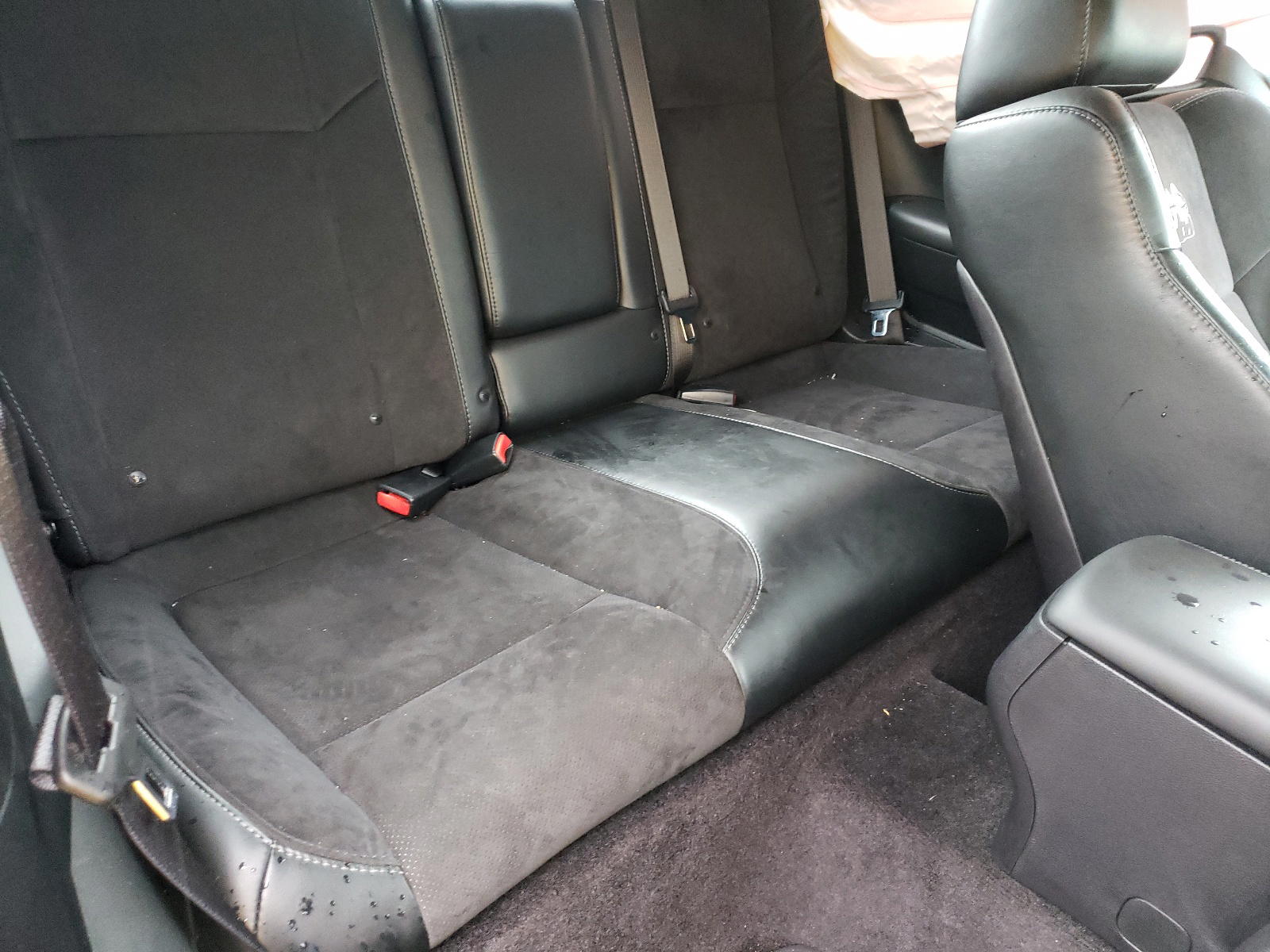 Photo 6 from auction – 2016 DODGE CHALLENGER with VIN 2C3CDZFJ2GH288989
