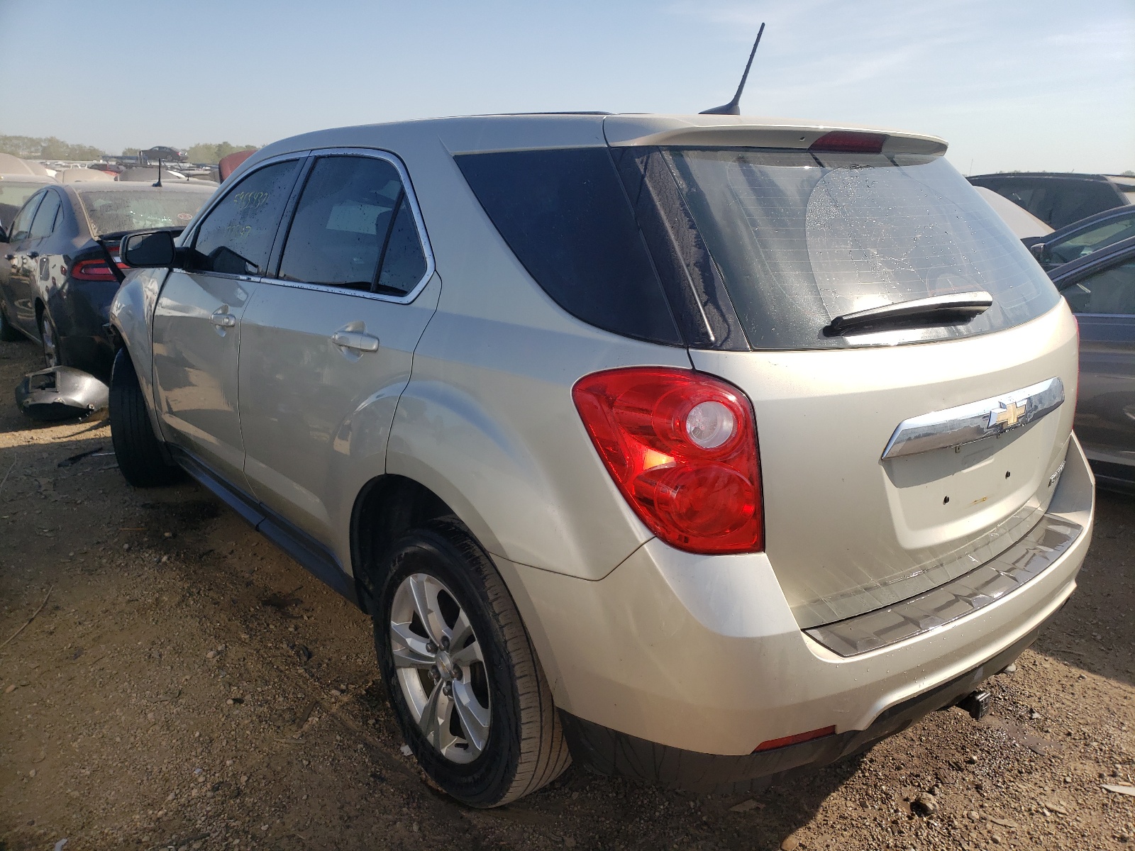 Photo 3 from auction – 2014 CHEVROLET EQUINOX LS with VIN 2GNALAEK8E6132165