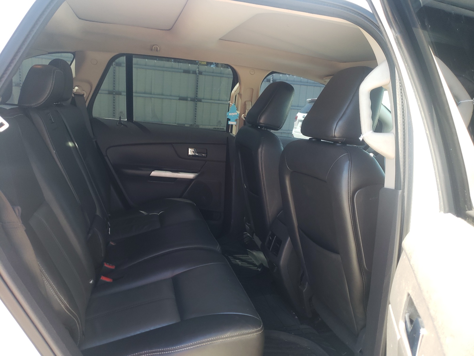 Photo 6 from auction – 2011 FORD EDGE SPORT with VIN 2FMDK4AK5BBA32555
