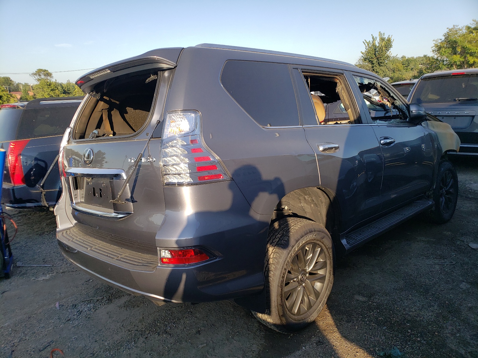 Photo 4 from auction – 2021 LEXUS GX 460 PRE with VIN JTJAM7BX5M5295260