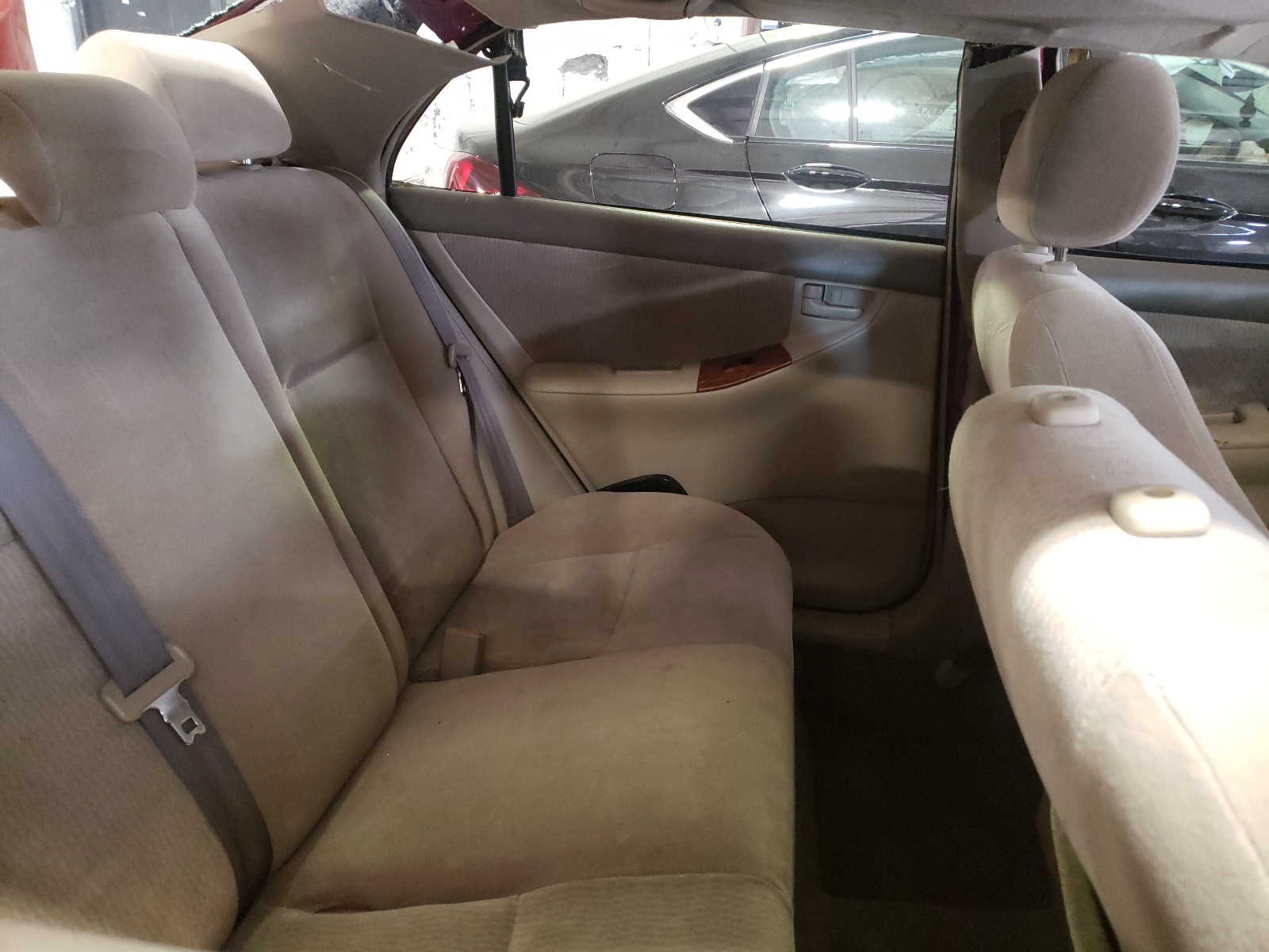 Photo 6 from auction – 2006 TOYOTA COROLLA CE with VIN JTDBR32E360075163