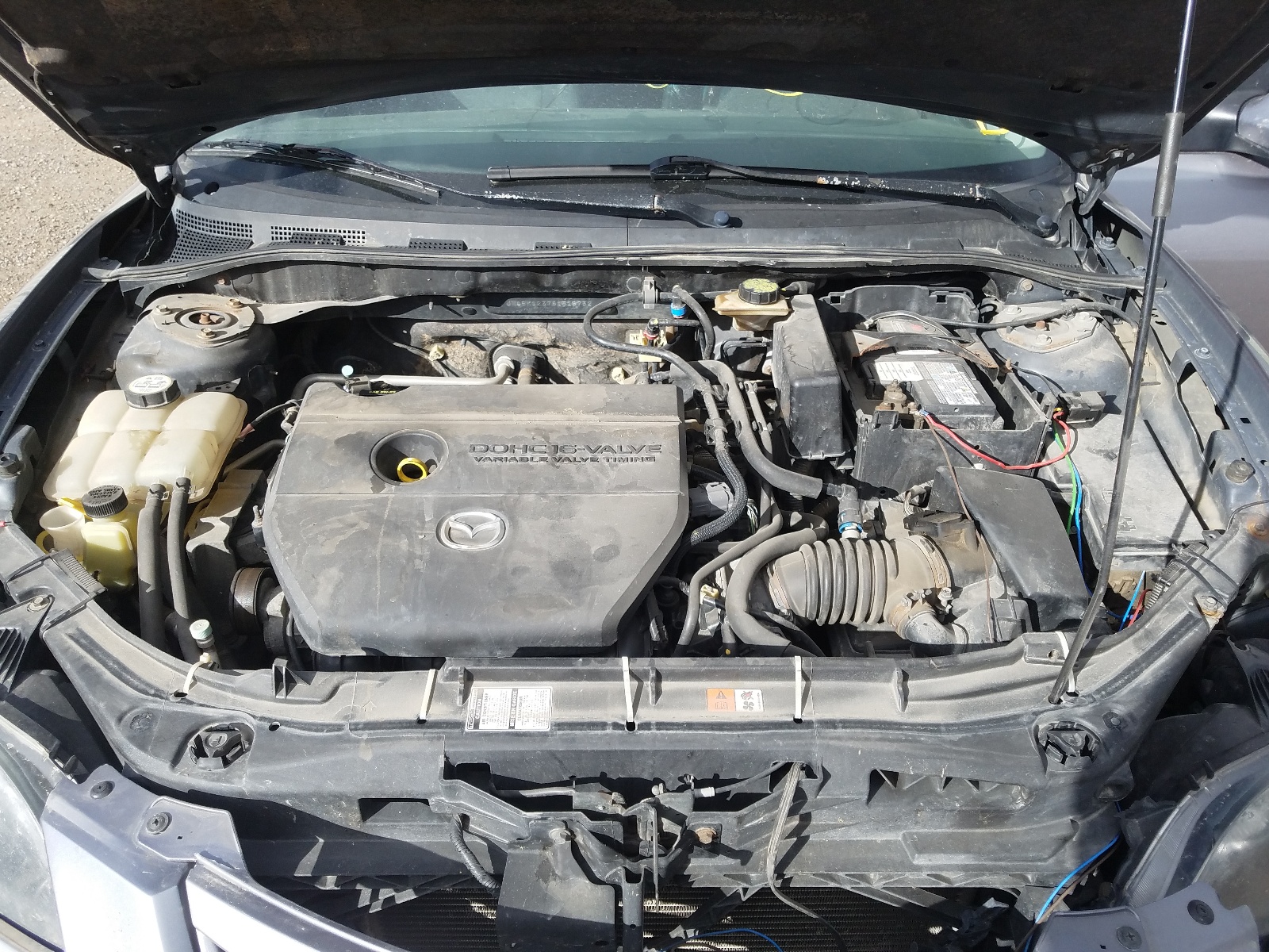 Foto 7 de la subasta – 2006 MAZDA 3 S con VIN JM1BK123761516732