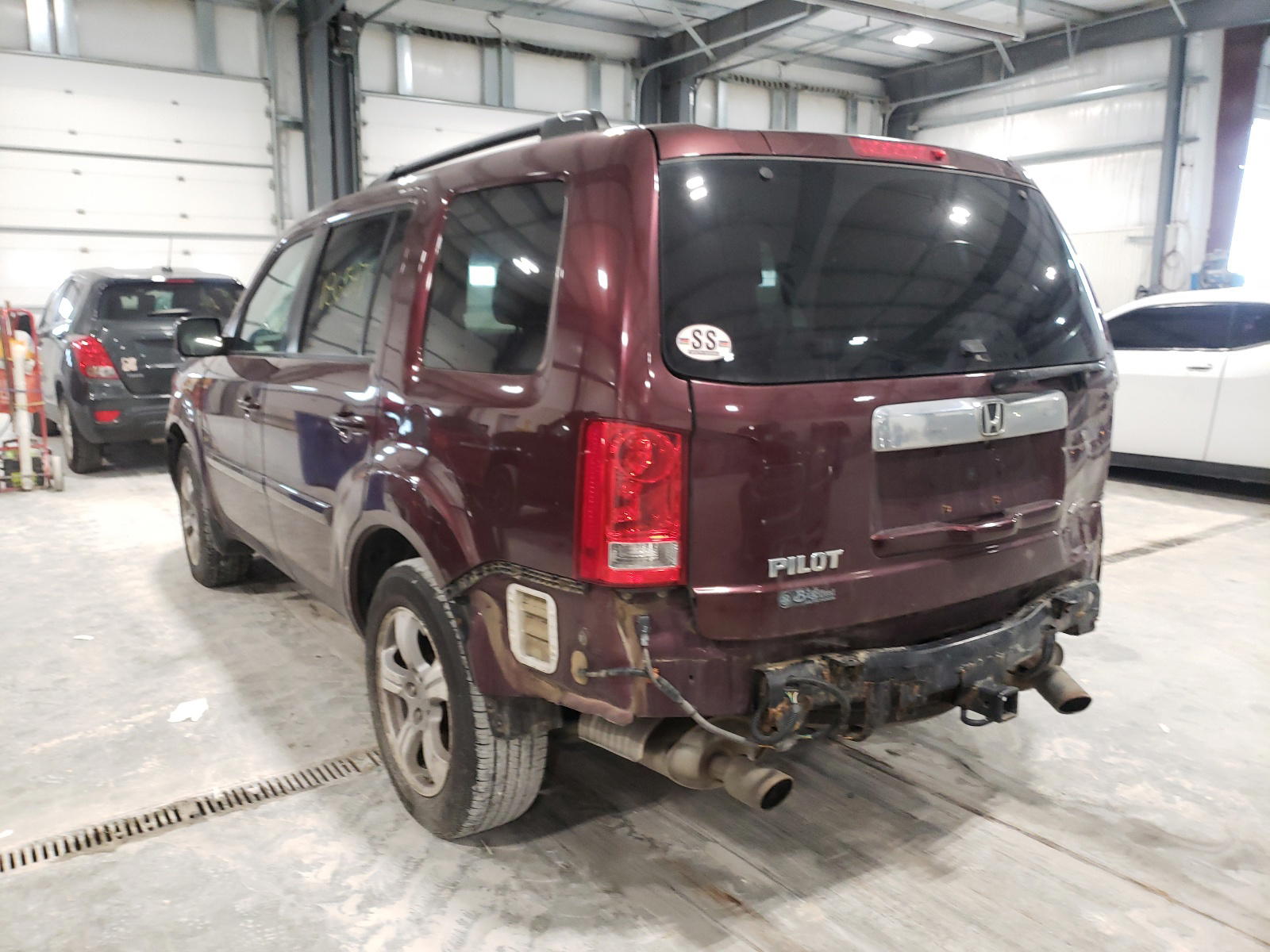 Photo 3 from auction – 2014 HONDA PILOT EXL with VIN 5FNYF4H5XEB020936