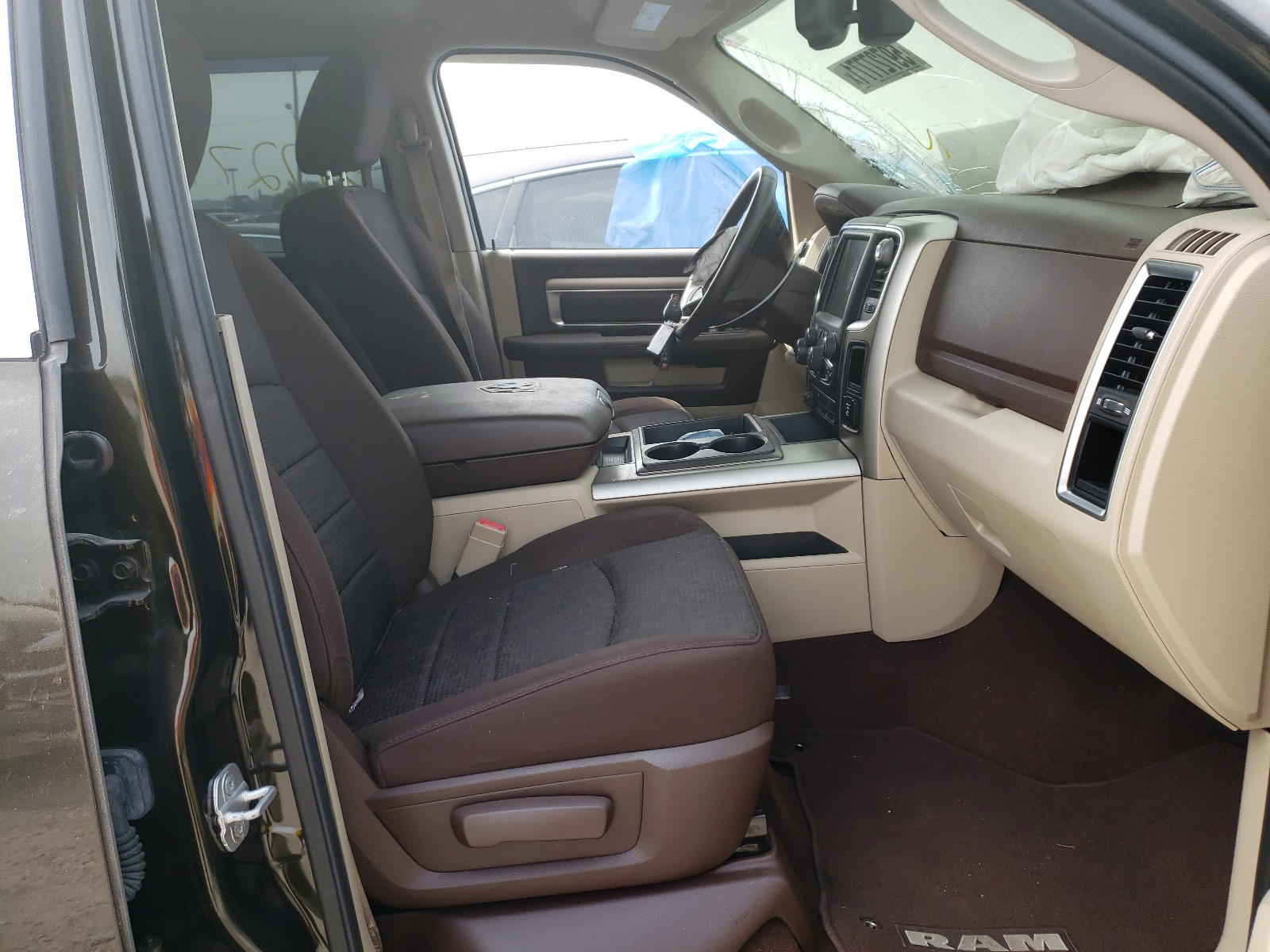 Photo 5 from auction – 2013 RAM 1500 SLT with VIN 1C6RR6LT9DS700767