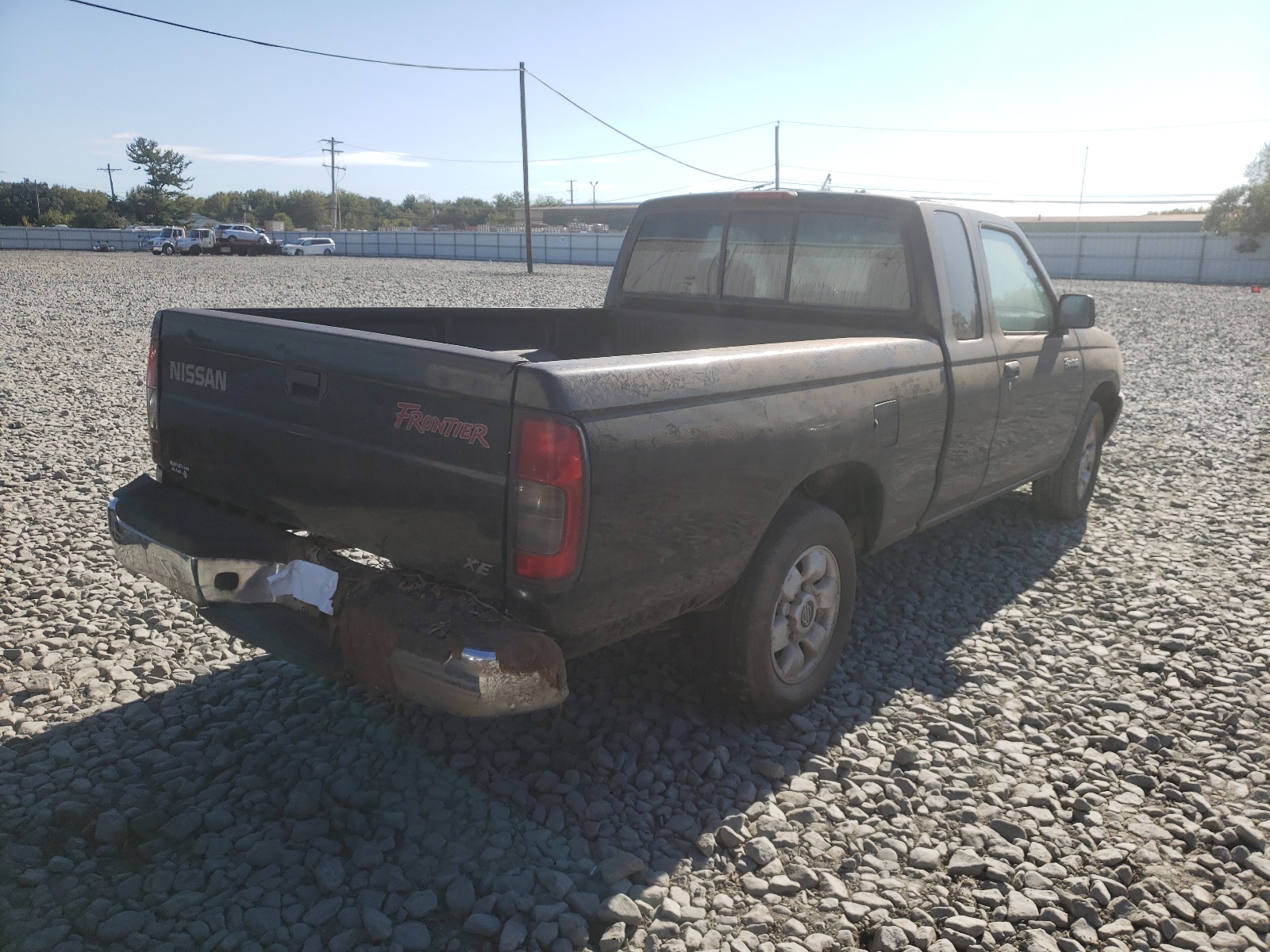 Photo 4 from auction – 2000 NISSAN FRONTIER K with VIN 1N6DD26S9YC435794