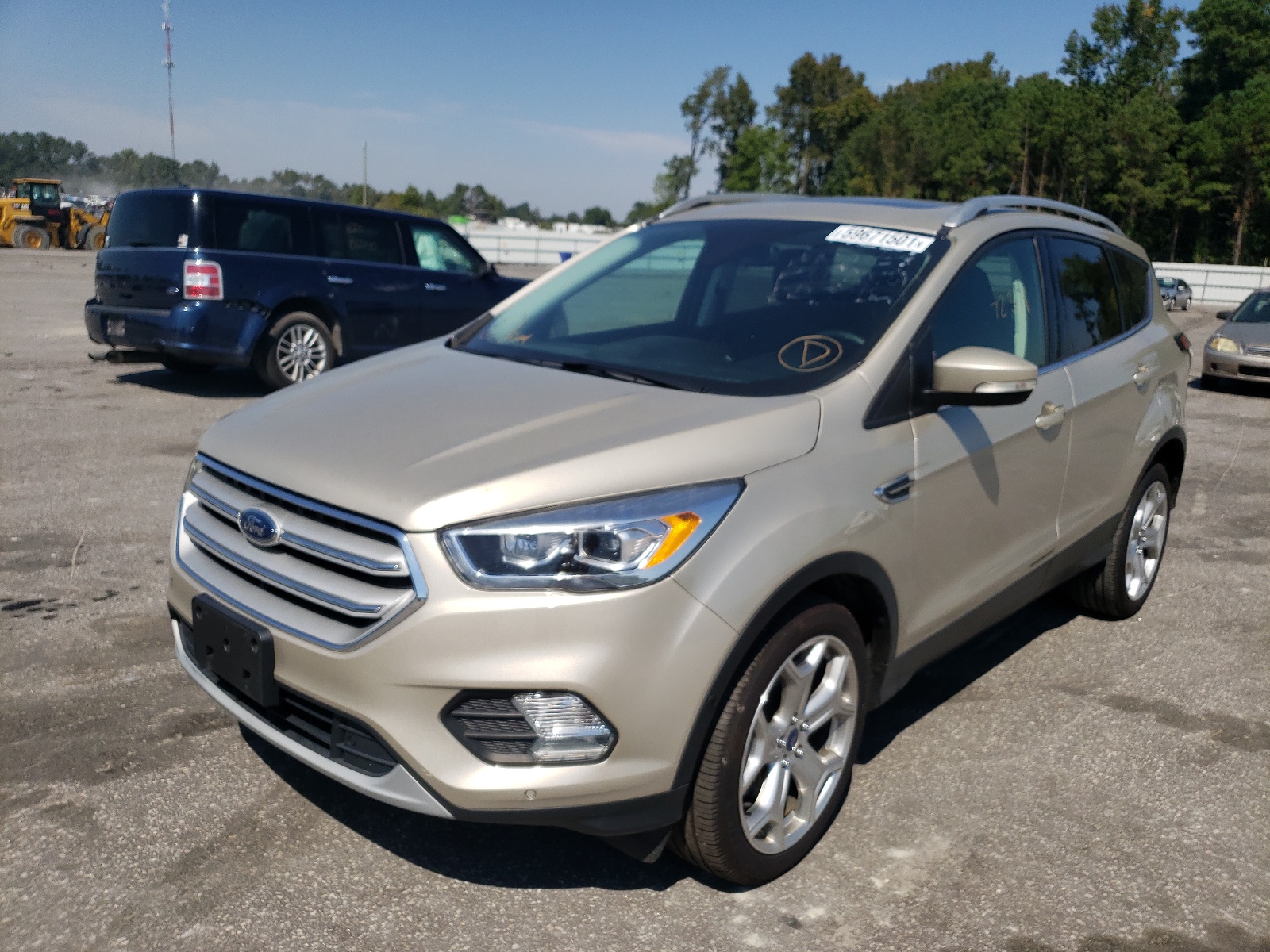 Photo 2 from auction – 2018 FORD ESCAPE TIT with VIN 1FMCU9J94JUA48237