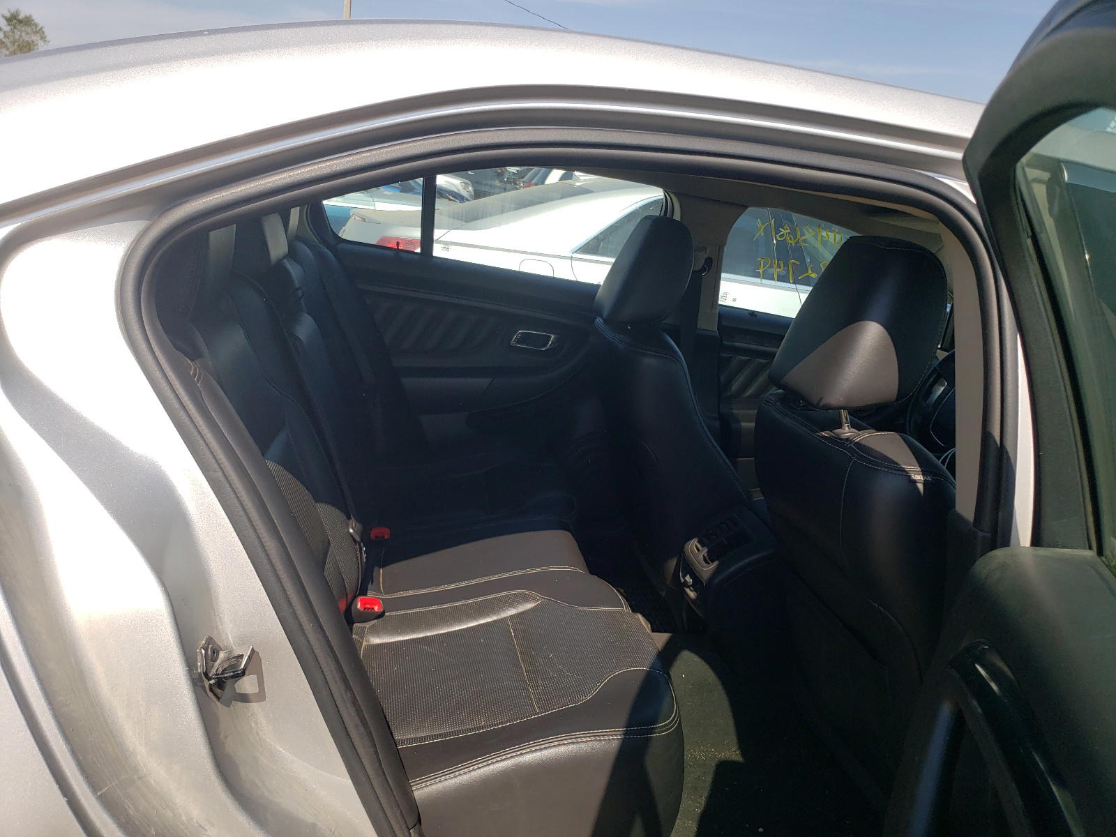 Photo 6 from auction – 2010 FORD TAURUS LIM with VIN 1FAHP2FW2AG153645